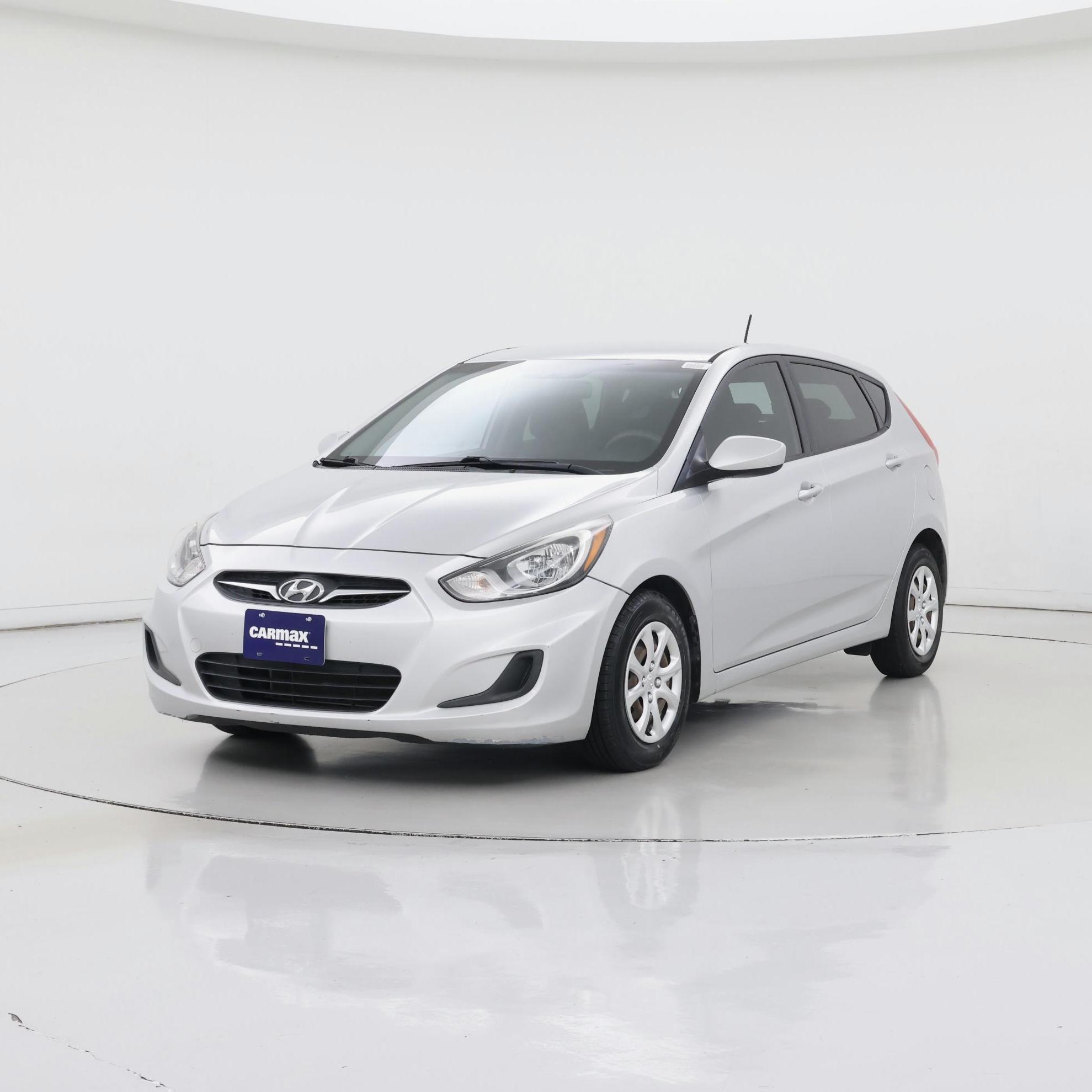 Thumbnail: 2014 Hyundai Accent - 4