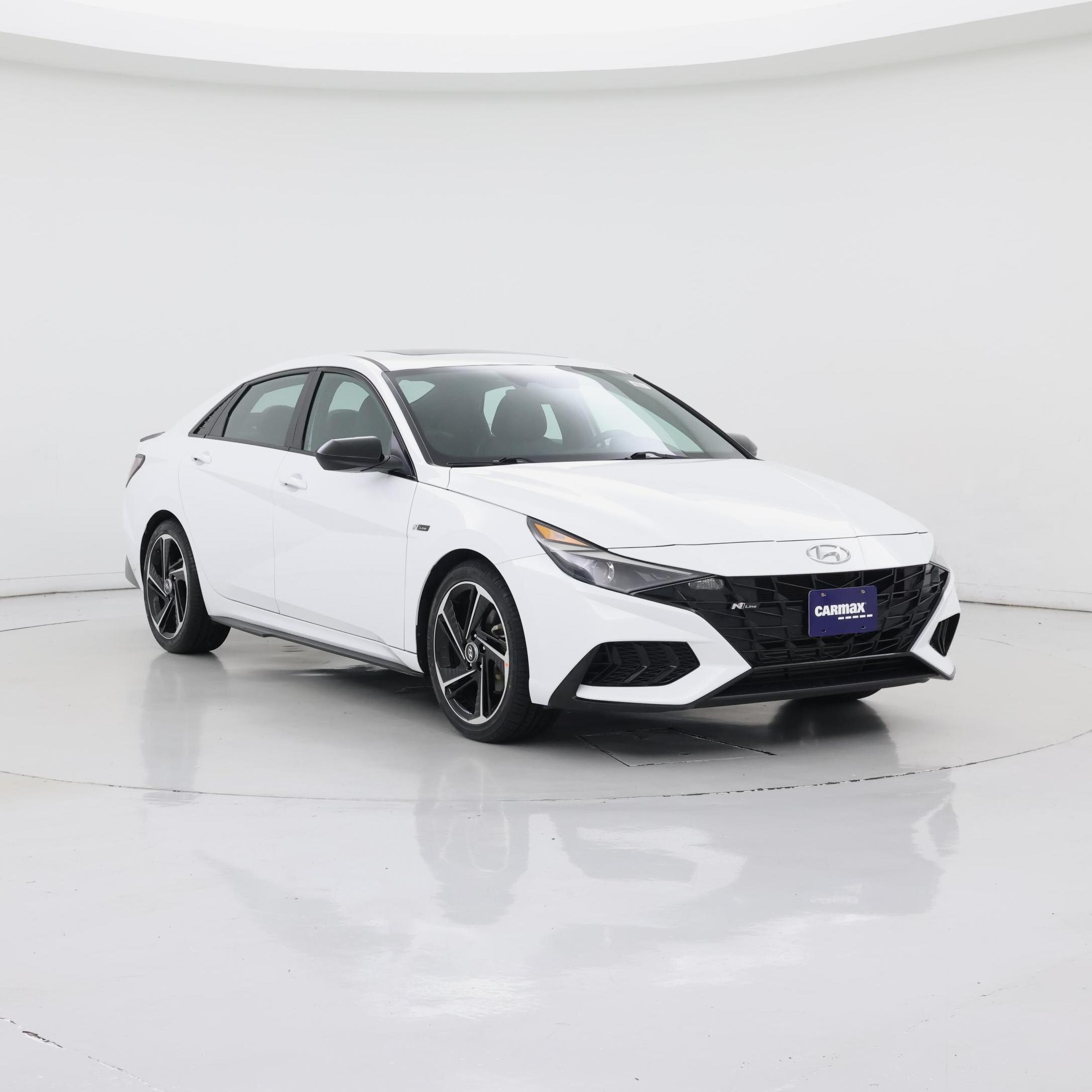 Thumbnail: 2022 Hyundai Elantra - 1