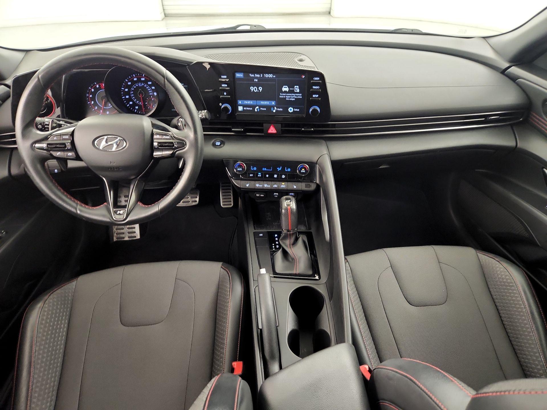 Thumbnail: 2022 Hyundai Elantra - 9