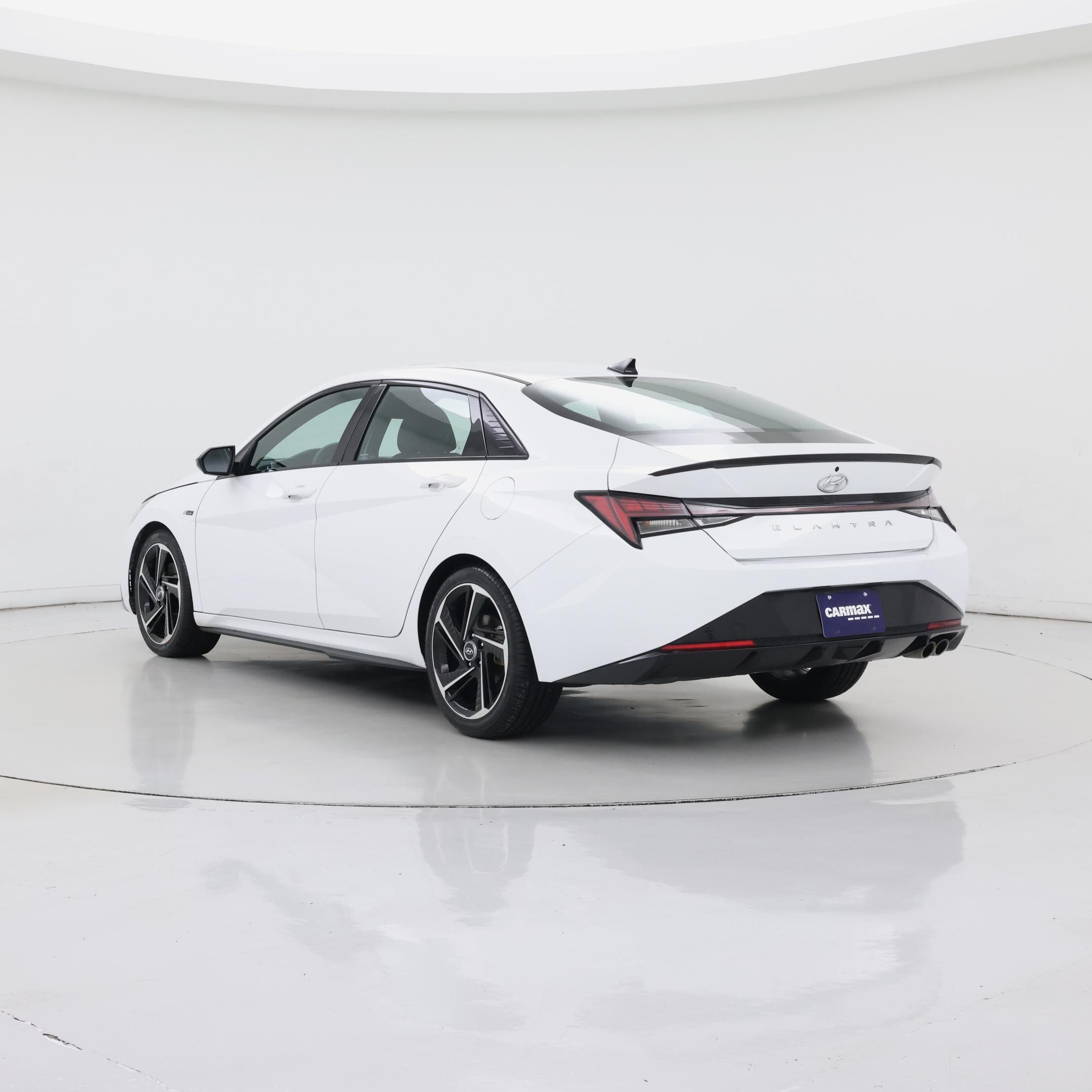 Thumbnail: 2022 Hyundai Elantra - 2