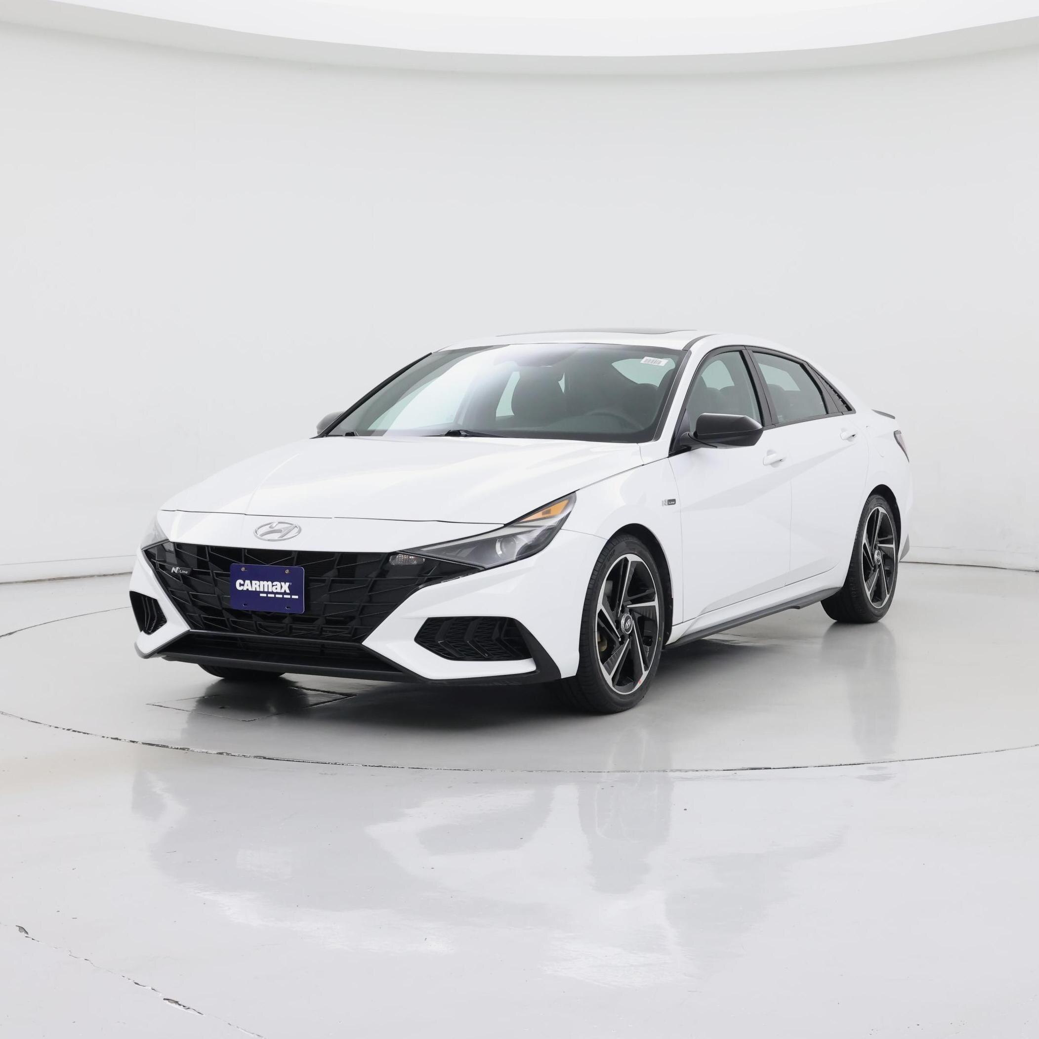 Thumbnail: 2022 Hyundai Elantra - 4