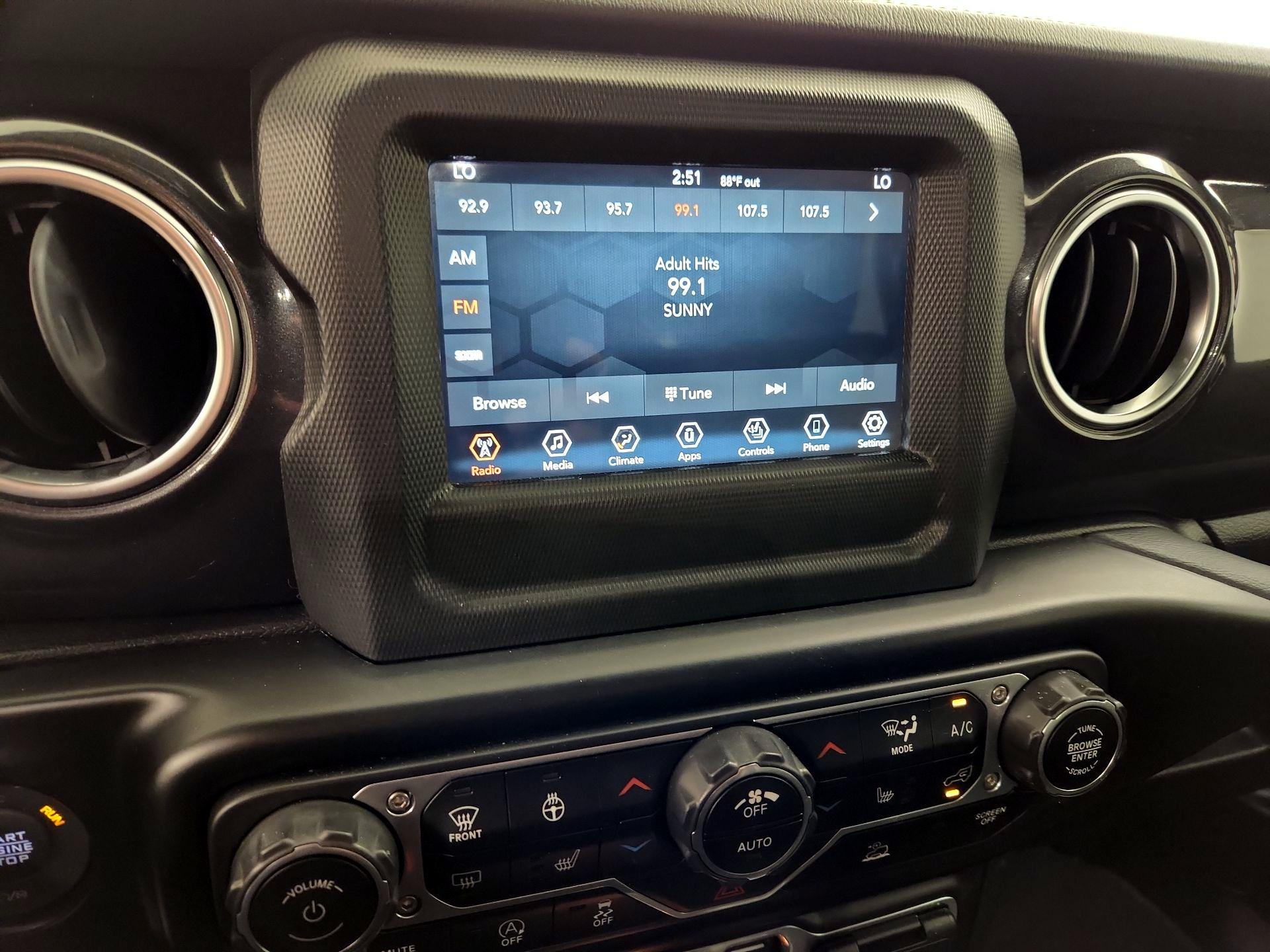 Thumbnail: 2021 Jeep Wrangler - 15