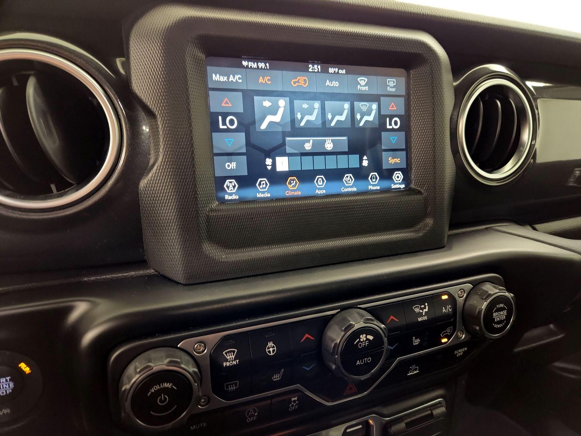 Thumbnail: 2021 Jeep Wrangler - 16
