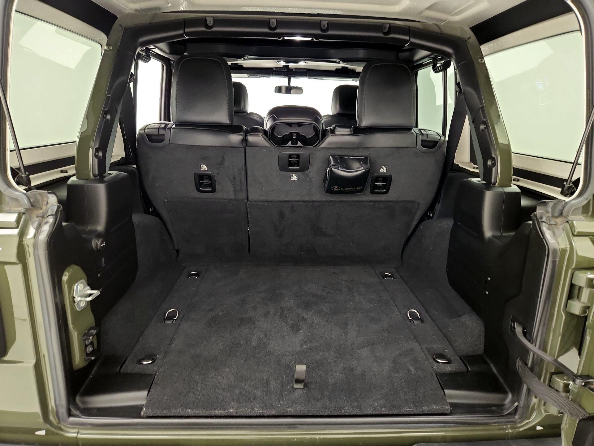 Thumbnail: 2021 Jeep Wrangler - 20
