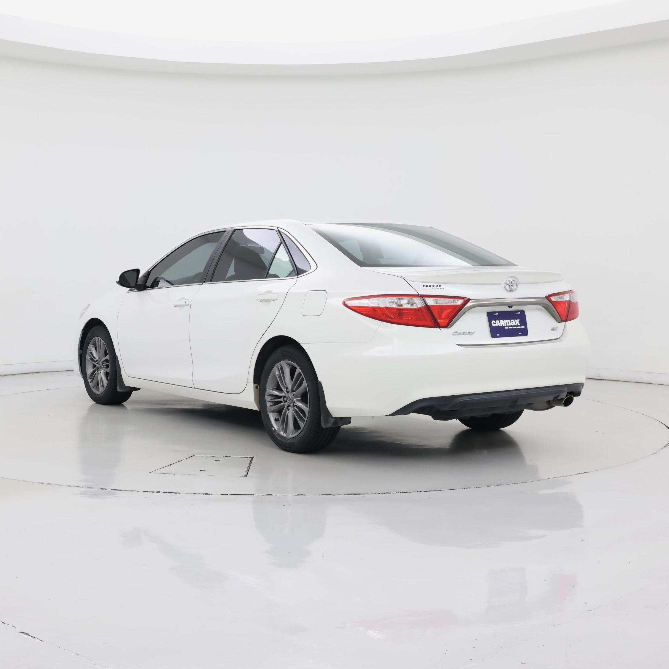 Thumbnail: 2016 Toyota Camry - 2