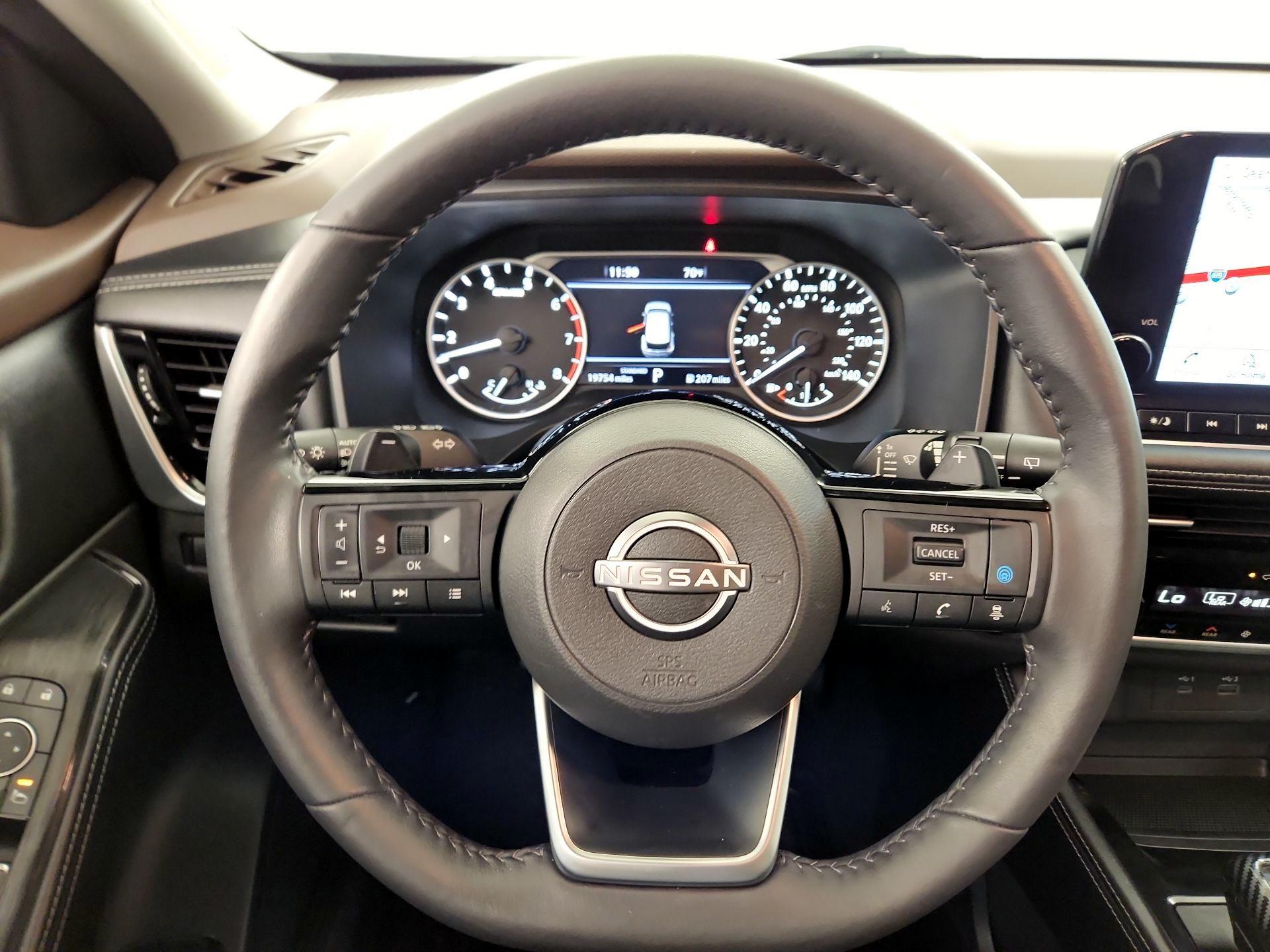 Thumbnail: 2022 Nissan Rogue - 10