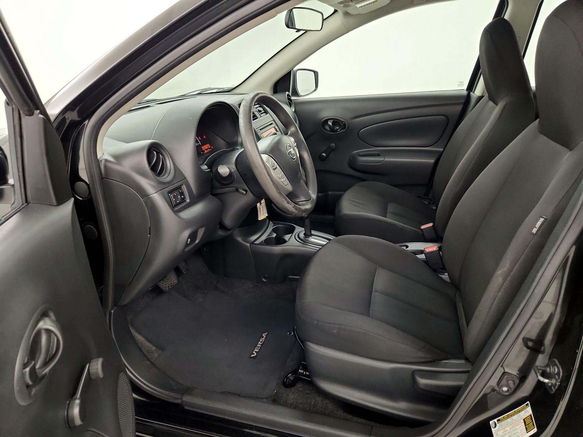 Thumbnail: 2016 Nissan Versa - 11
