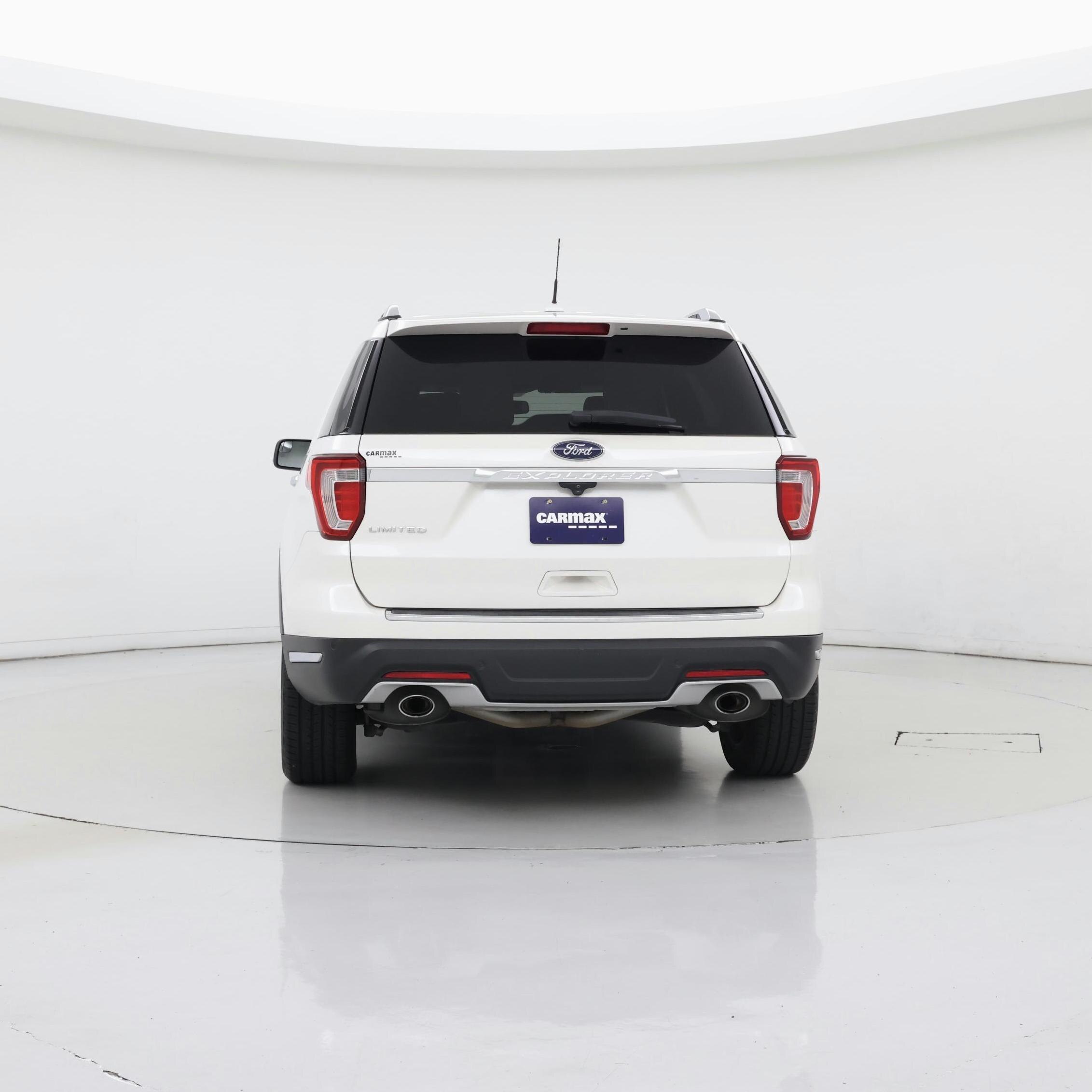 Thumbnail: 2018 Ford Explorer - 6