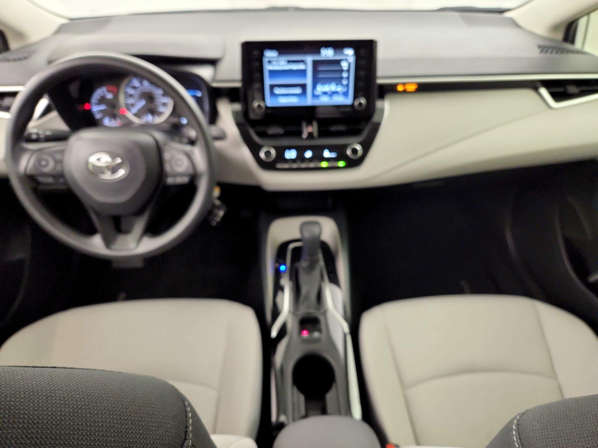 Thumbnail: 2022 Toyota Corolla - 9