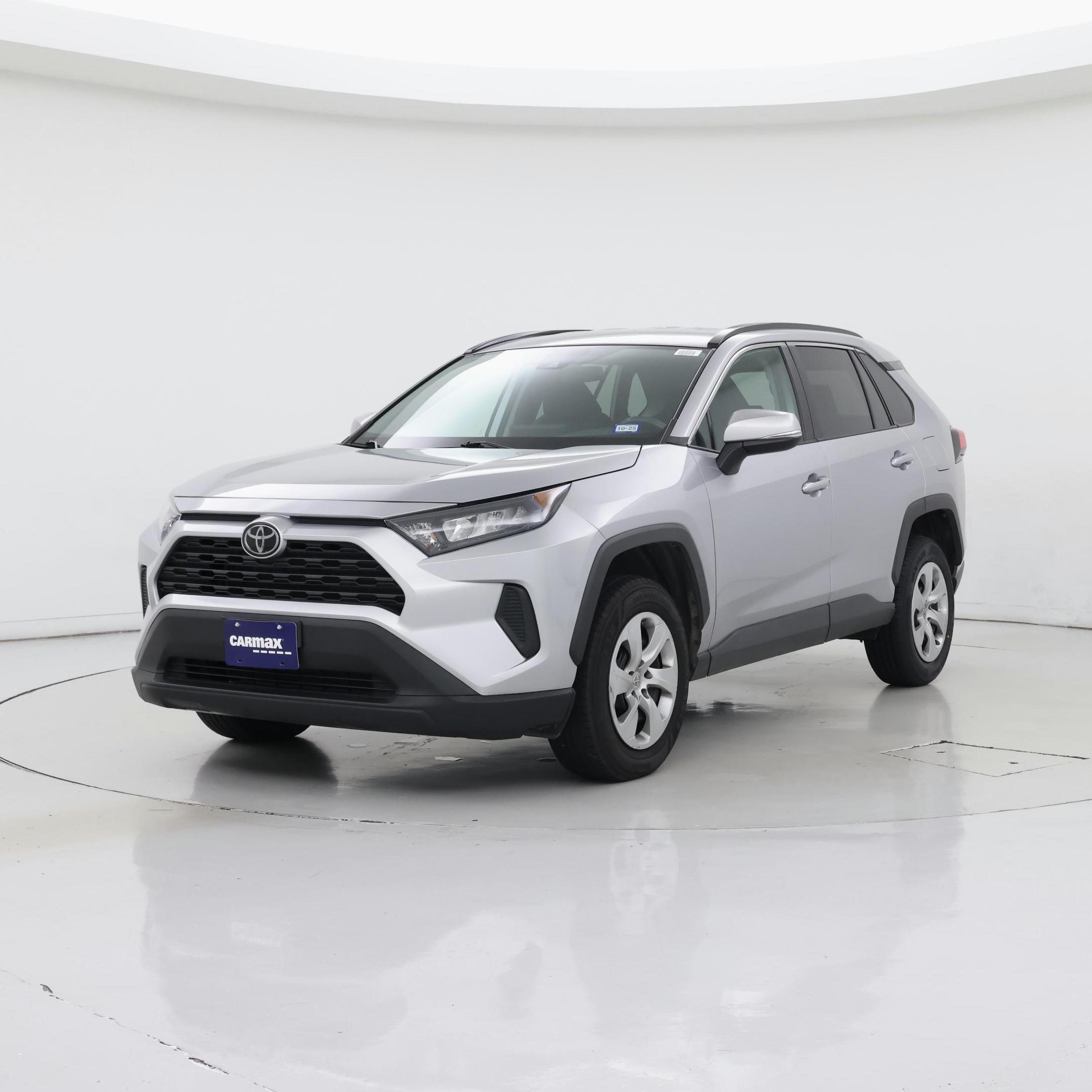 Thumbnail: 2021 Toyota RAV4 - 4