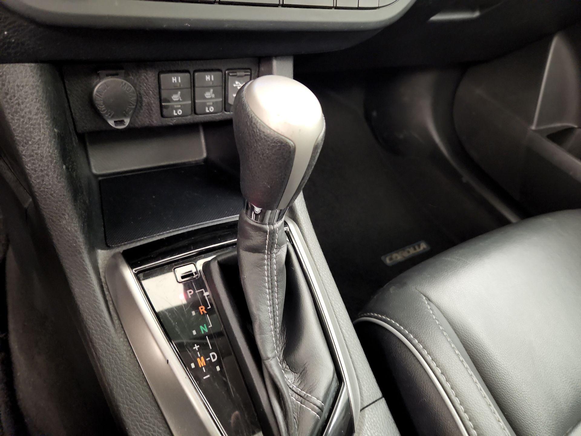 Thumbnail: 2016 Toyota Corolla - 17