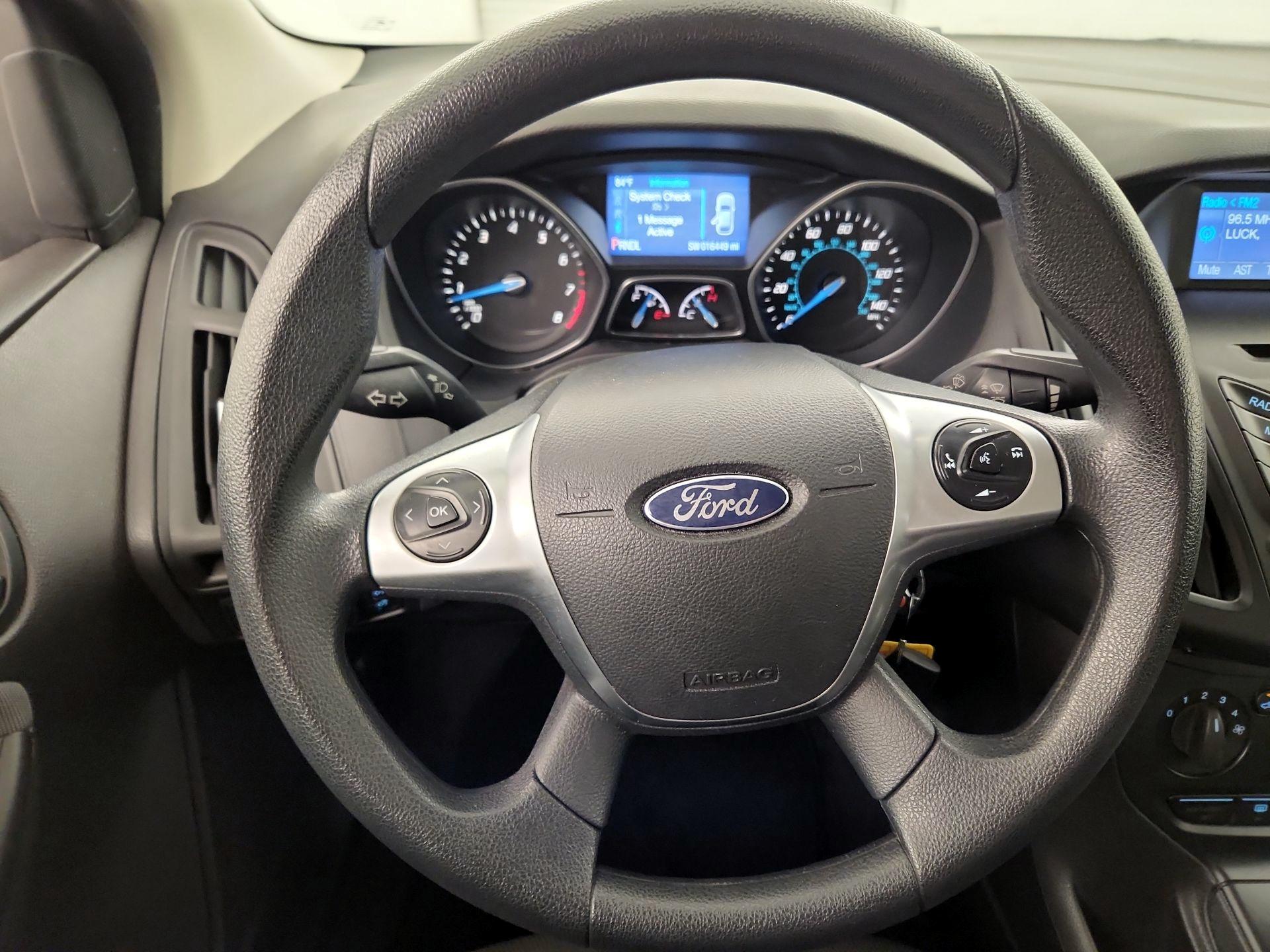 Thumbnail: 2014 Ford Focus - 10