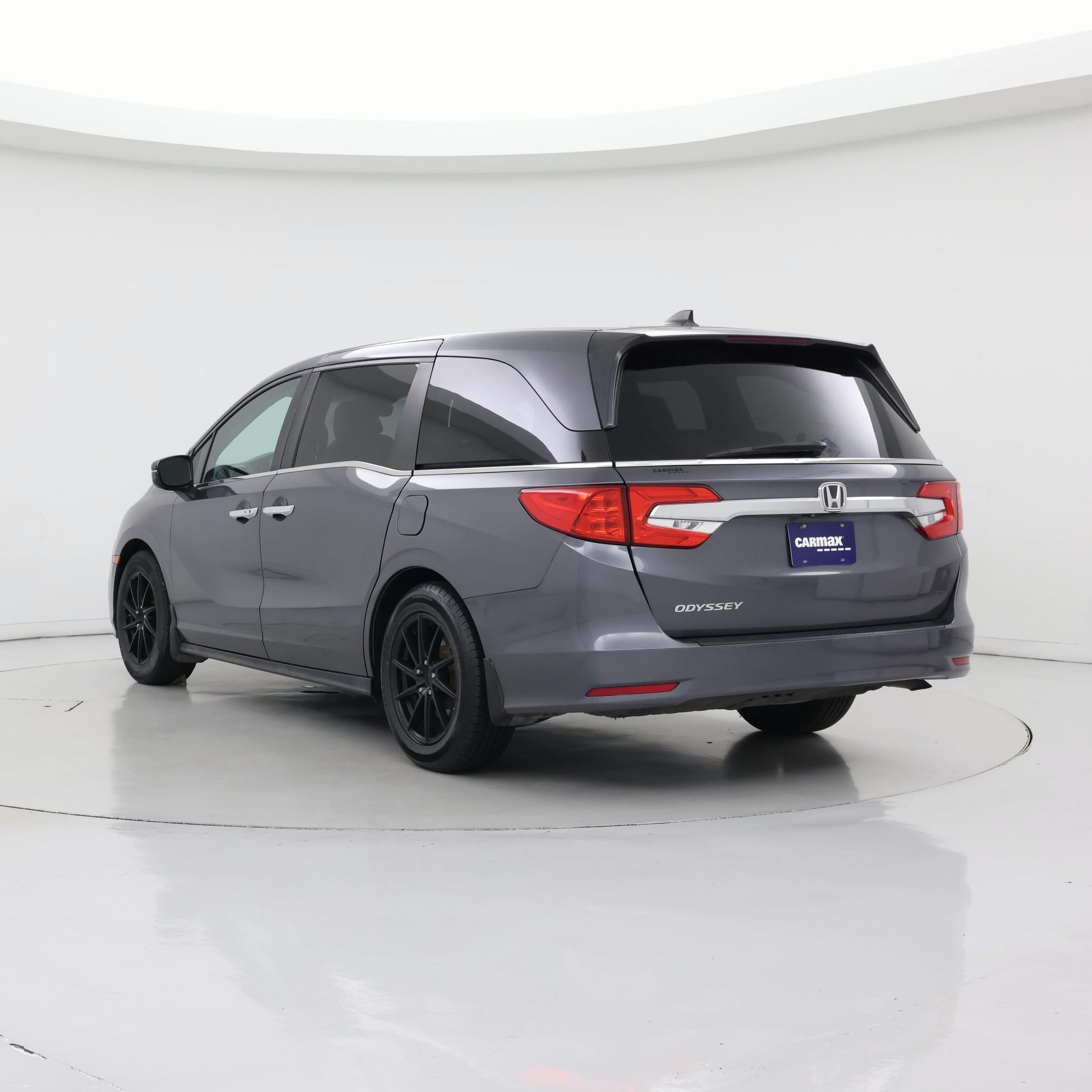 Thumbnail: 2019 Honda Odyssey - 2