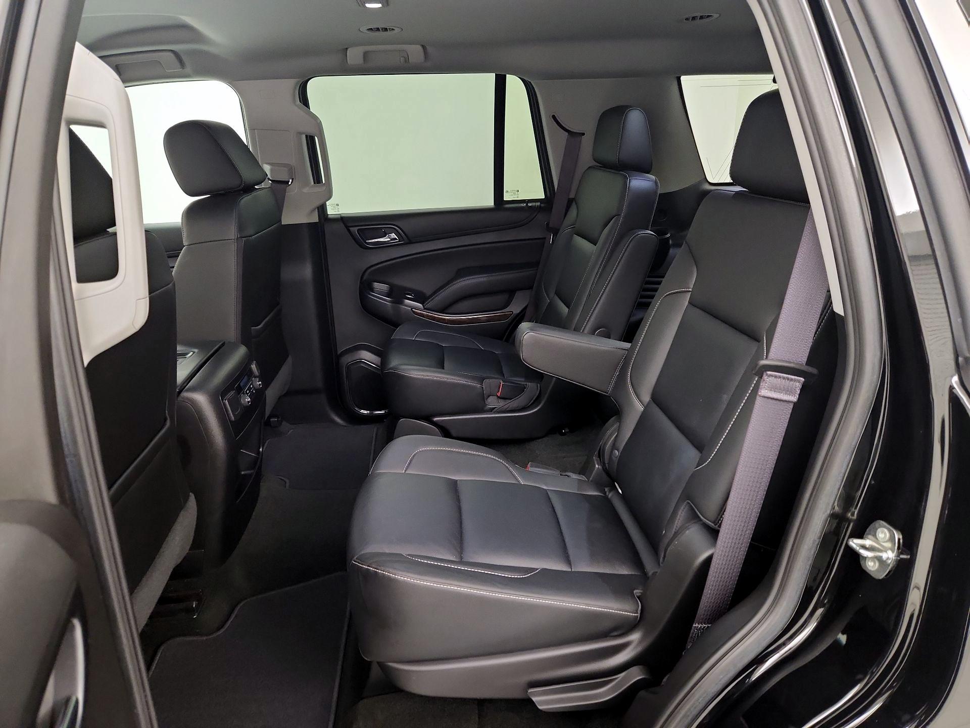 Thumbnail: 2017 Chevrolet Tahoe - 19