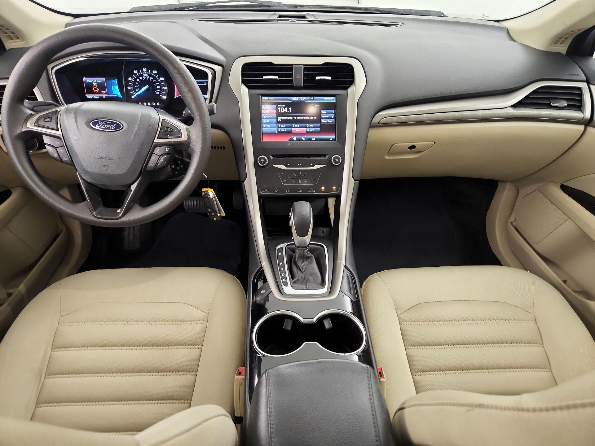 Thumbnail: 2015 Ford Fusion - 9
