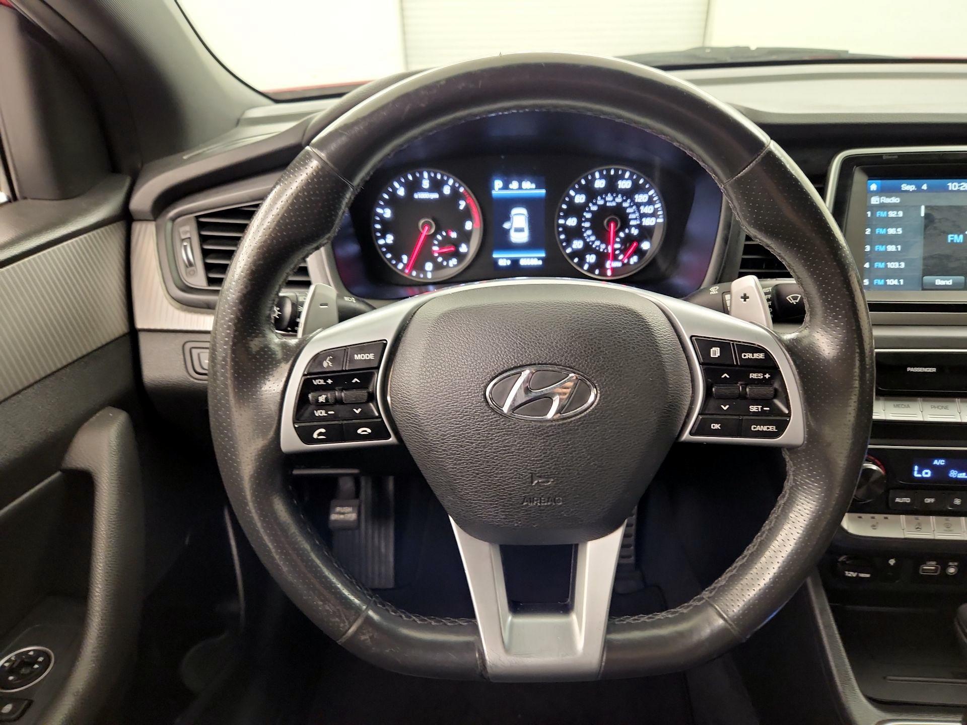 Thumbnail: 2018 Hyundai Sonata - 10