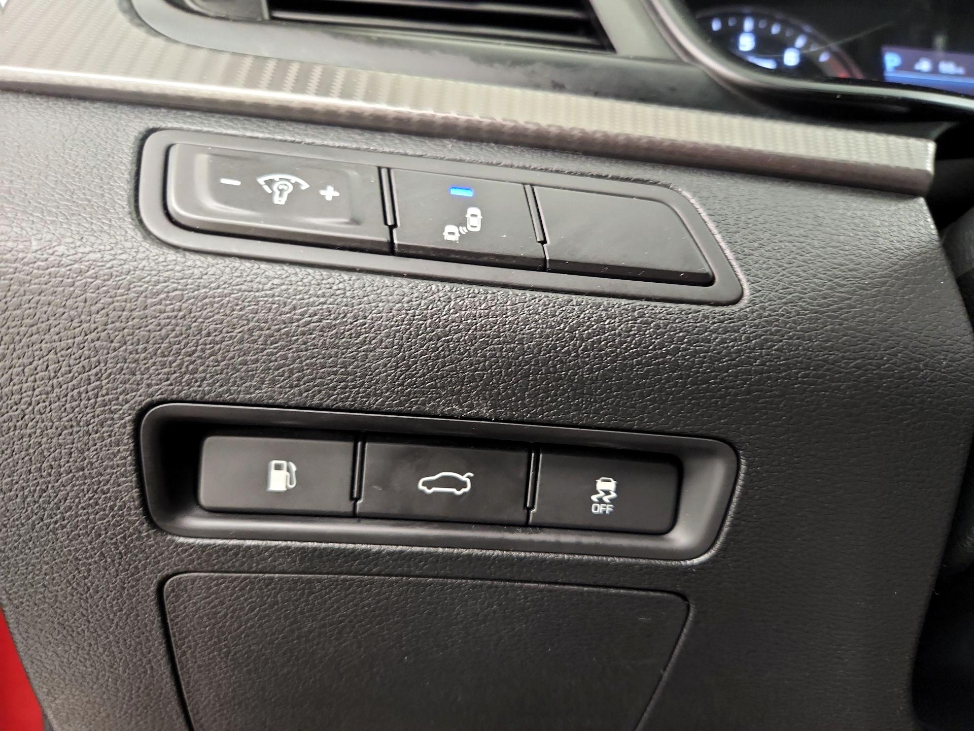 Thumbnail: 2018 Hyundai Sonata - 13