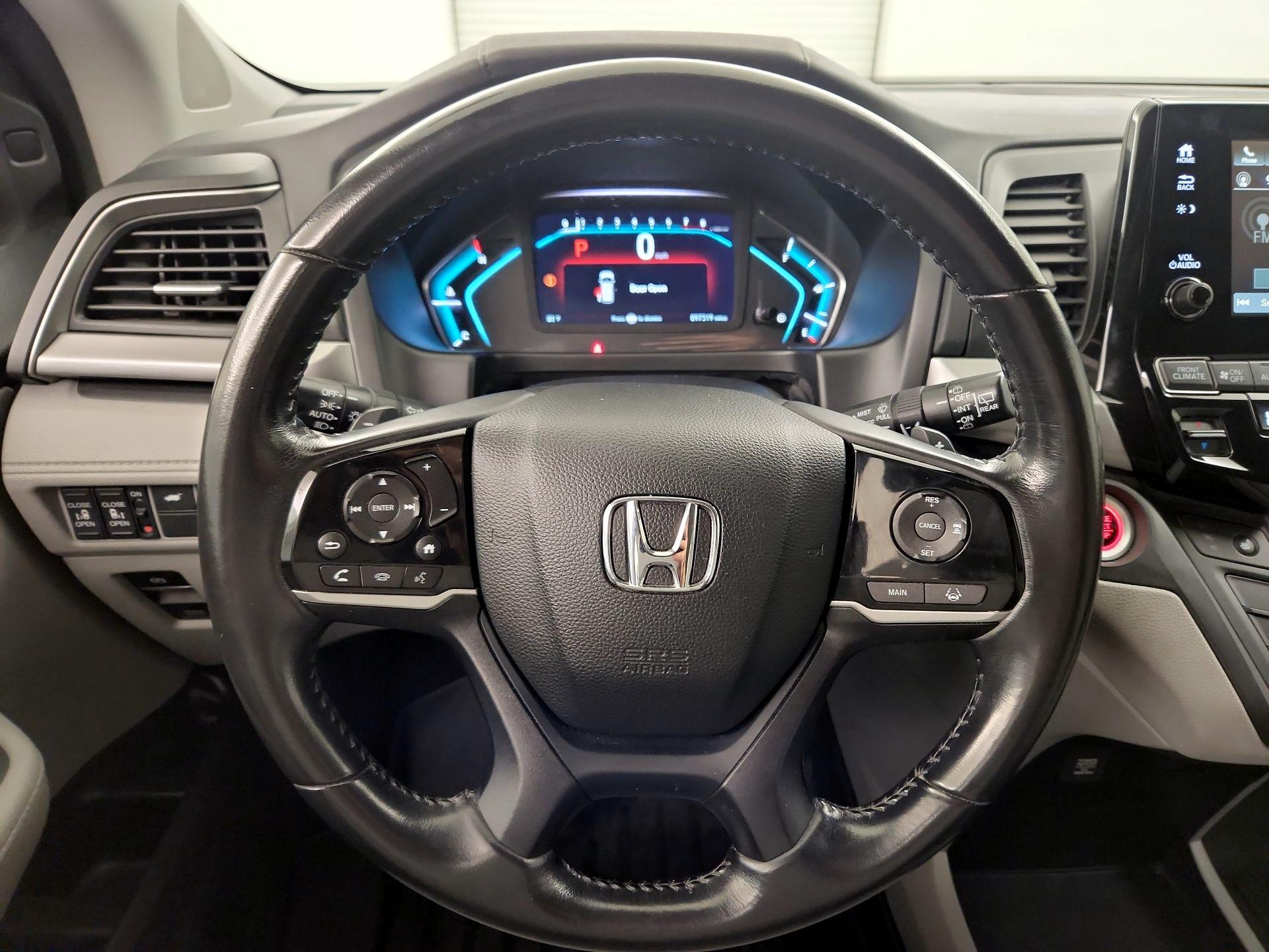 Thumbnail: 2018 Honda Odyssey - 10