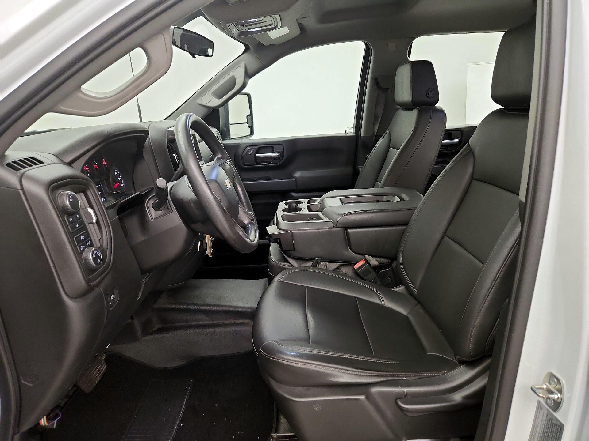 Thumbnail: 2020 Chevrolet Silverado 3500 - 11