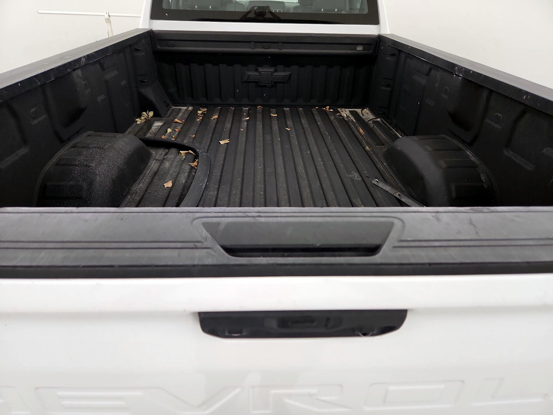 Thumbnail: 2020 Chevrolet Silverado 3500 - 20