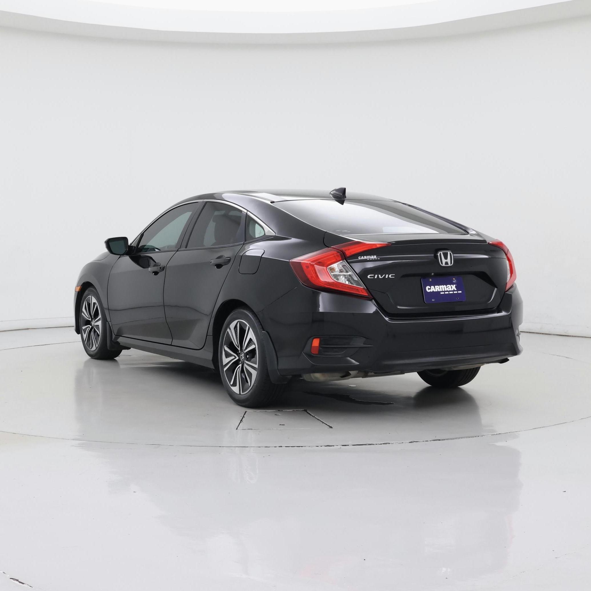 Thumbnail: 2017 Honda Civic - 2