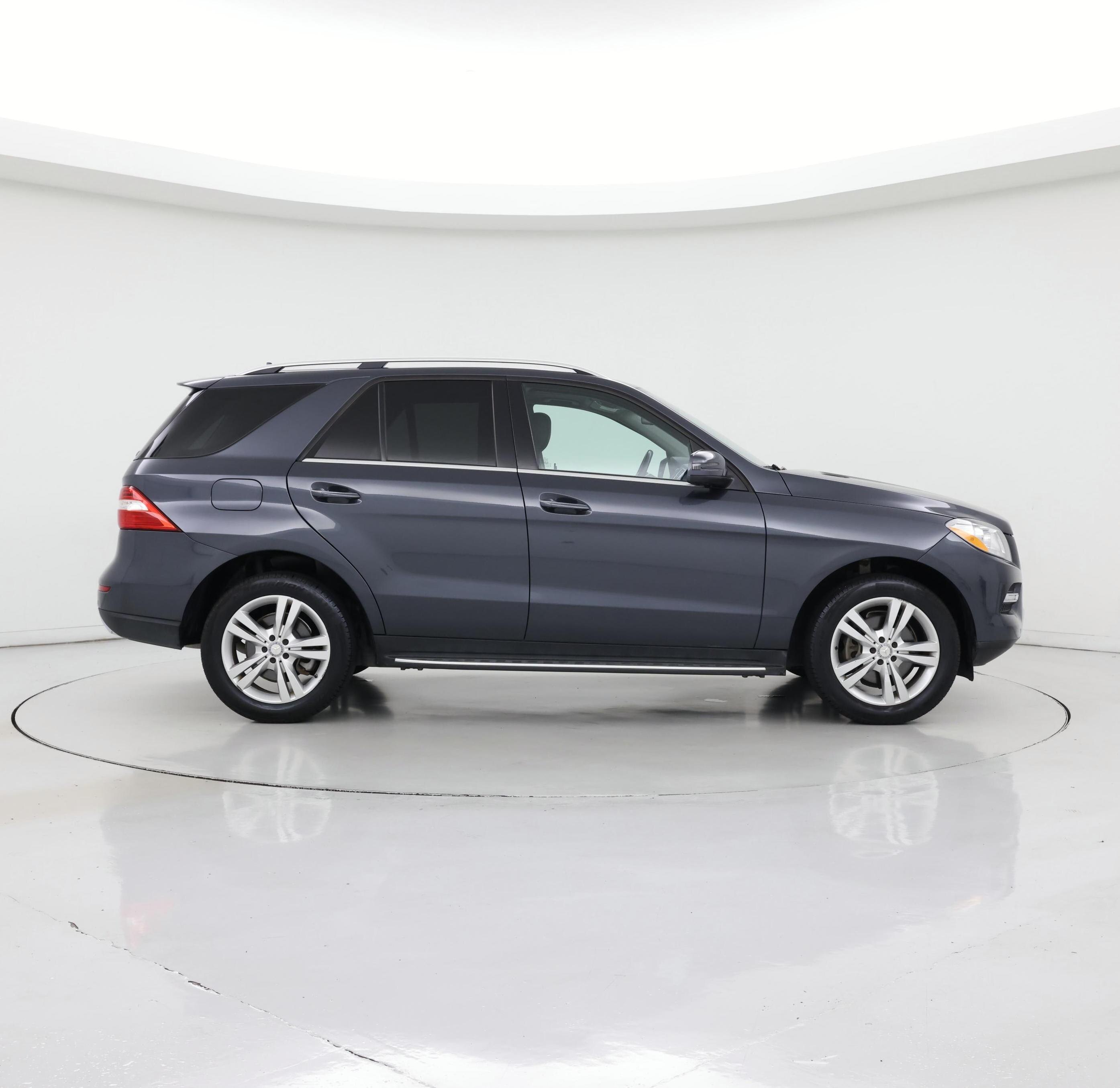 Thumbnail: 2015 Mercedes-Benz M-Class - 7