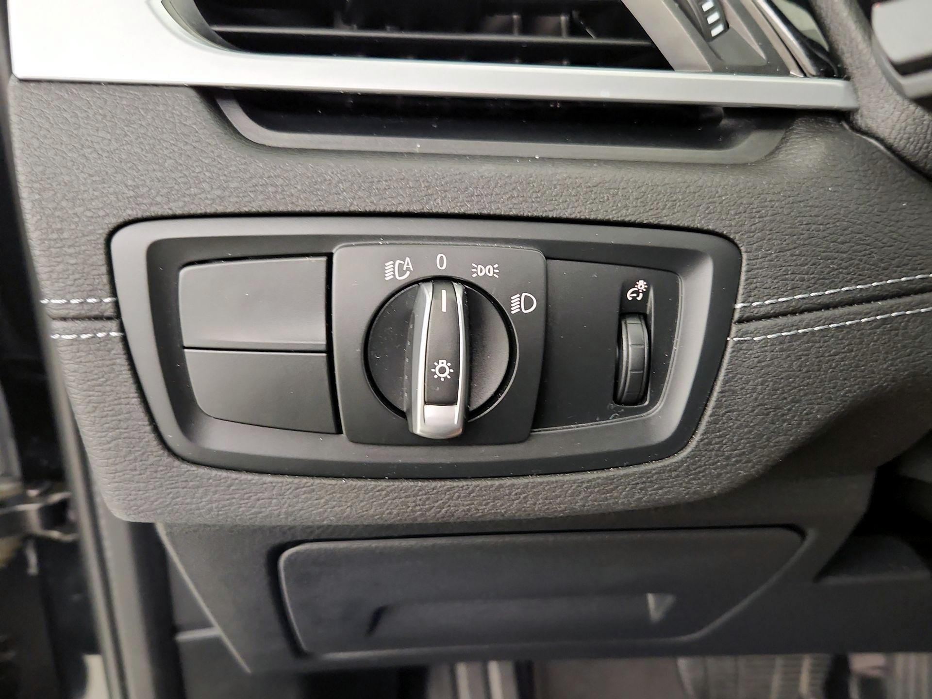 Thumbnail: 2021 BMW X1 - 13