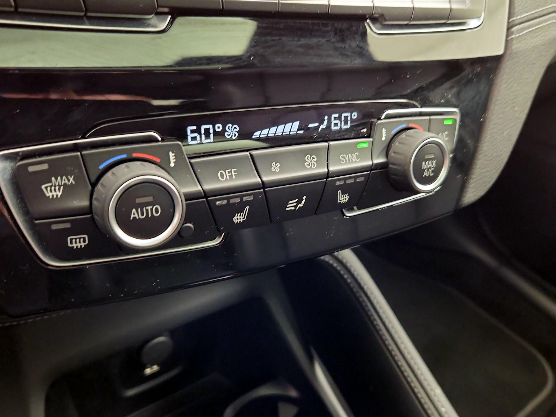 Thumbnail: 2021 BMW X1 - 17