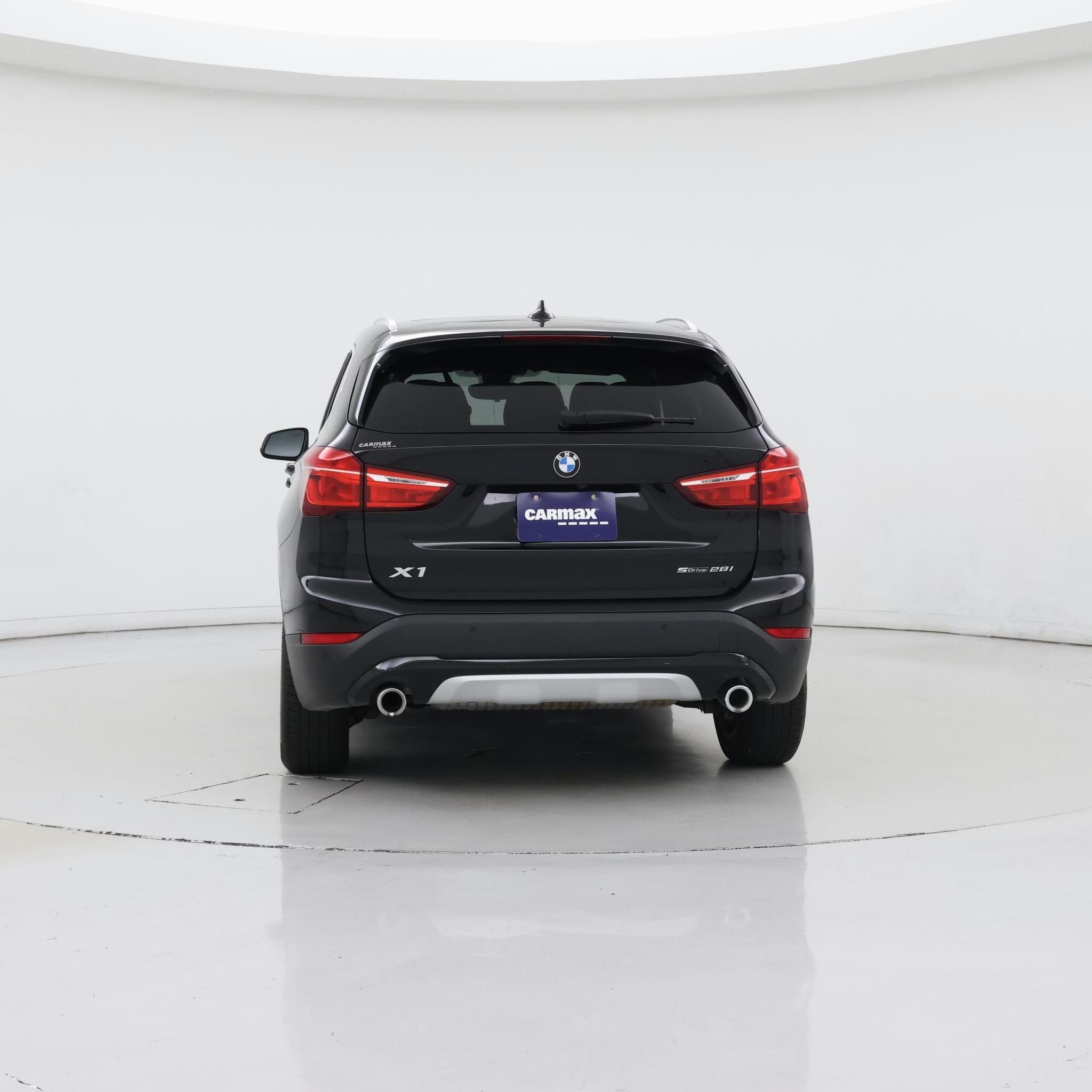 Thumbnail: 2021 BMW X1 - 6