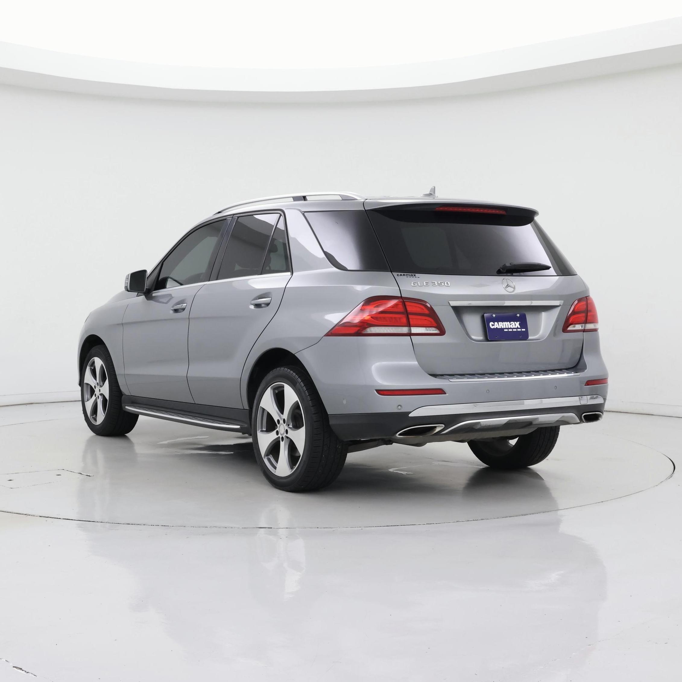 Thumbnail: 2016 Mercedes-Benz GLE - 2