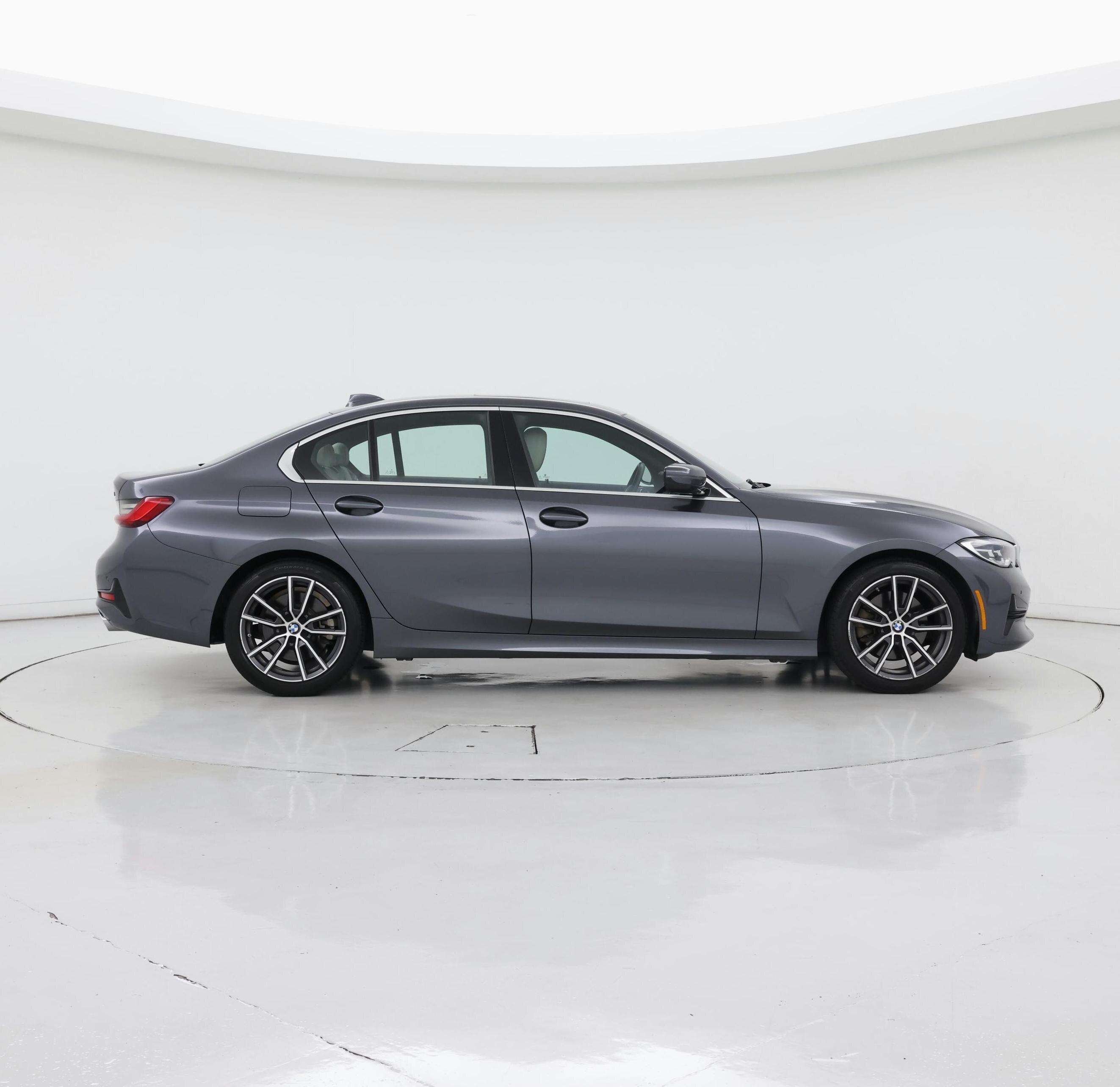 Thumbnail: 2021 BMW 3 Series - 7