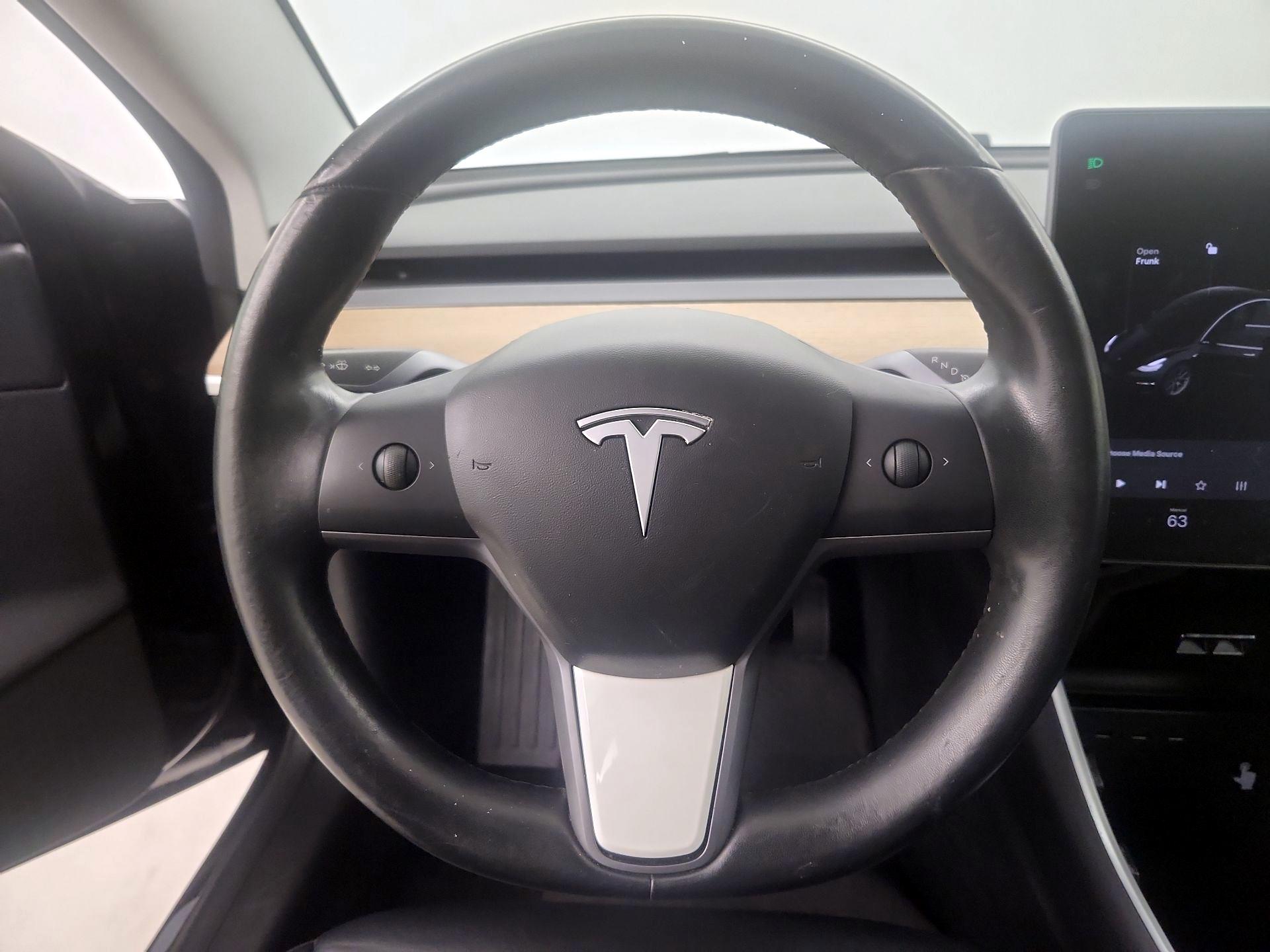 Thumbnail: 2019 Tesla Model 3 - 10