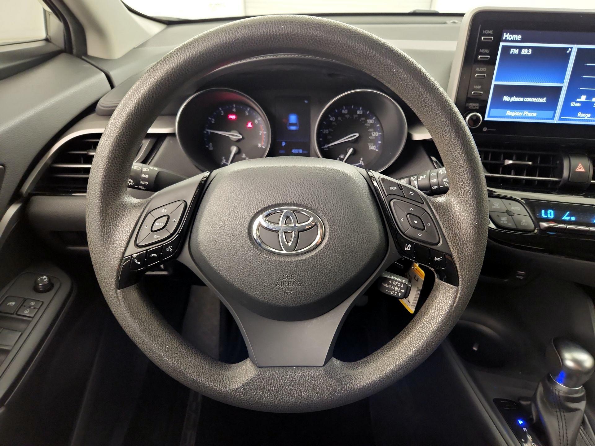 Thumbnail: 2020 Toyota C-HR - 10