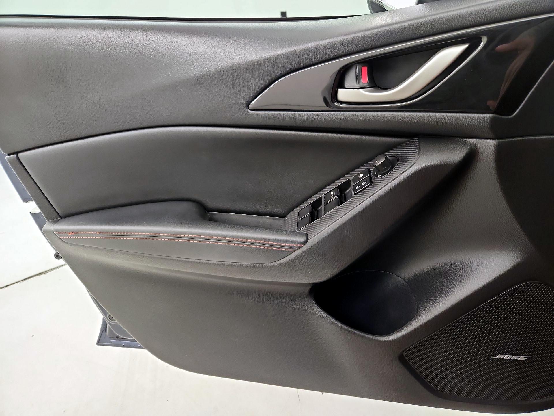 Thumbnail: 2015 Mazda Mazda3 - 12
