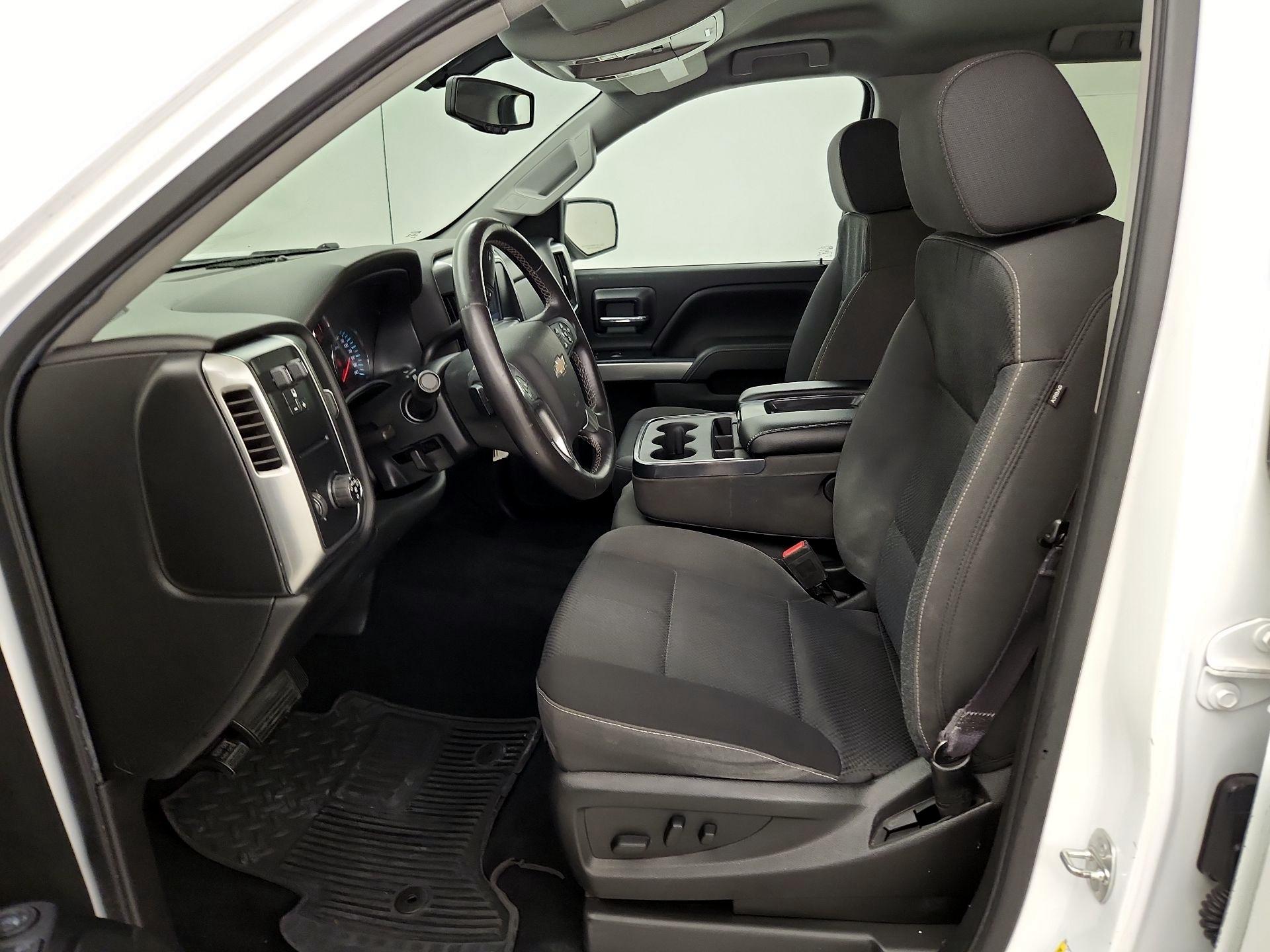 Thumbnail: 2017 Chevrolet Silverado 1500 - 11