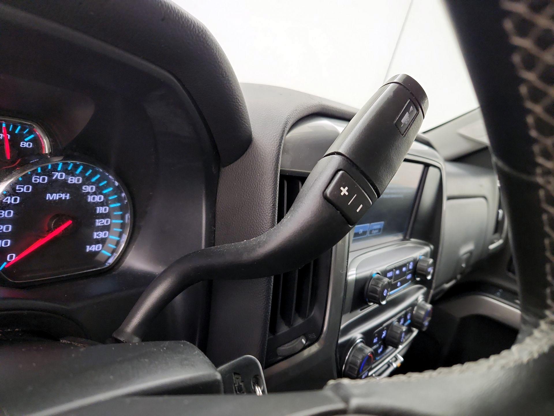 Thumbnail: 2017 Chevrolet Silverado 1500 - 17