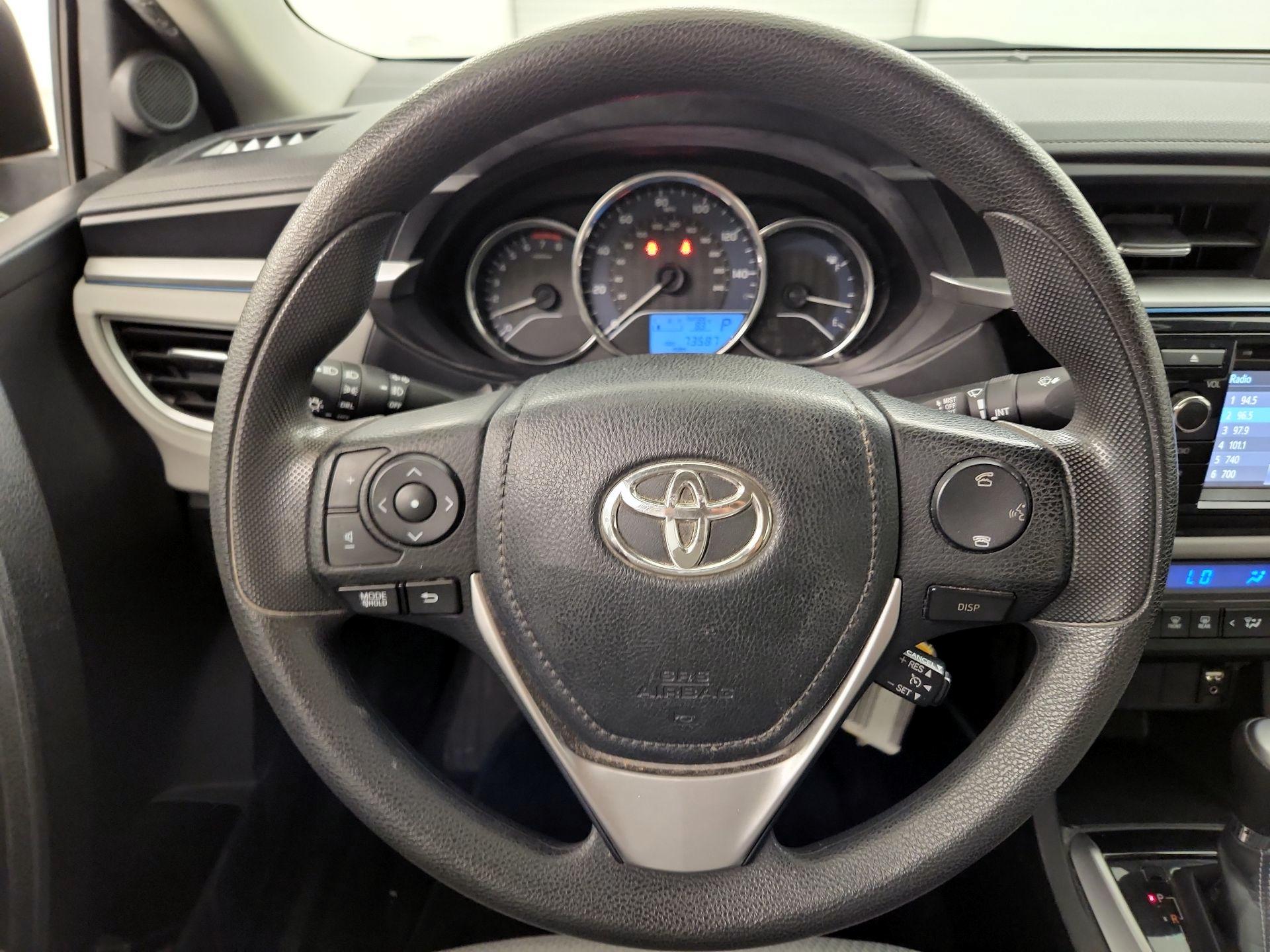 Thumbnail: 2014 Toyota Corolla - 10