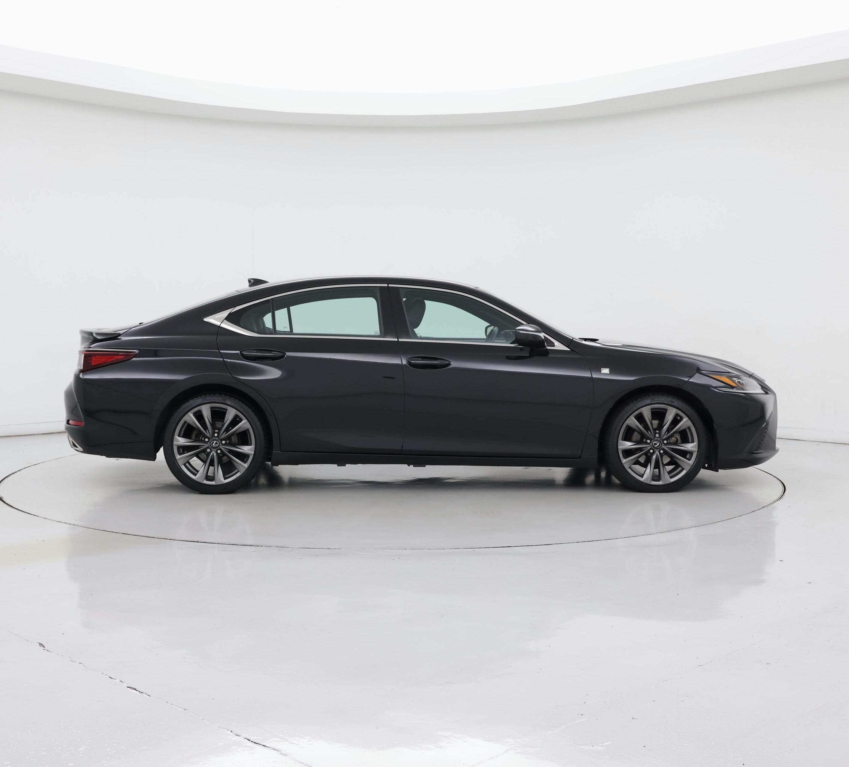 Thumbnail: 2021 Lexus ES - 7