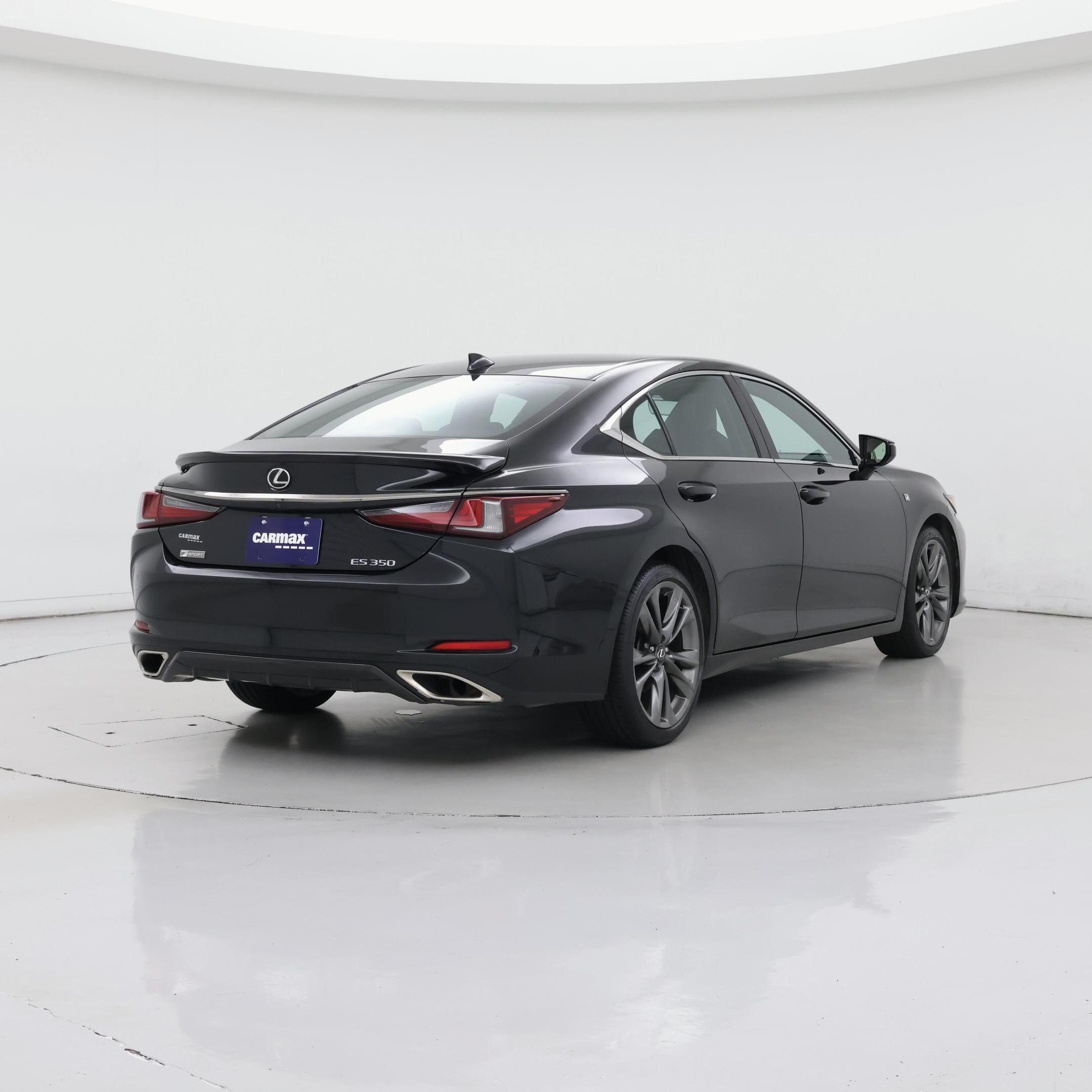 Thumbnail: 2021 Lexus ES - 8