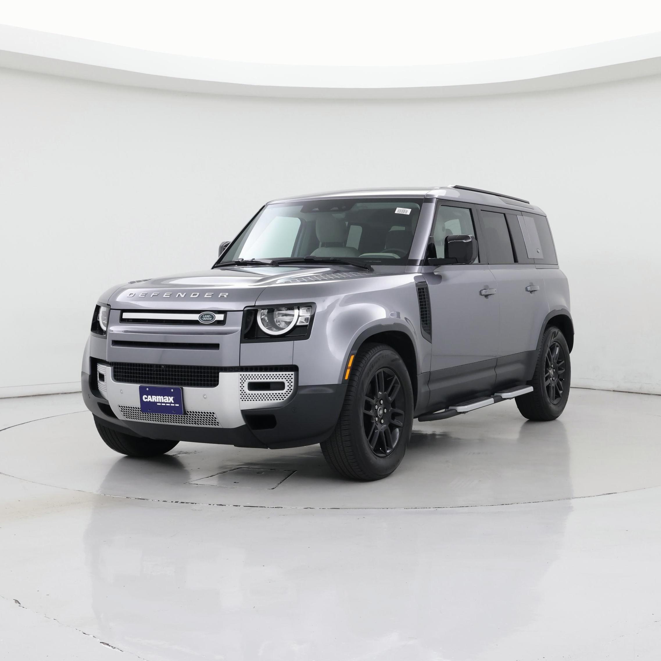 Thumbnail: 2023 Land Rover Defender - 4