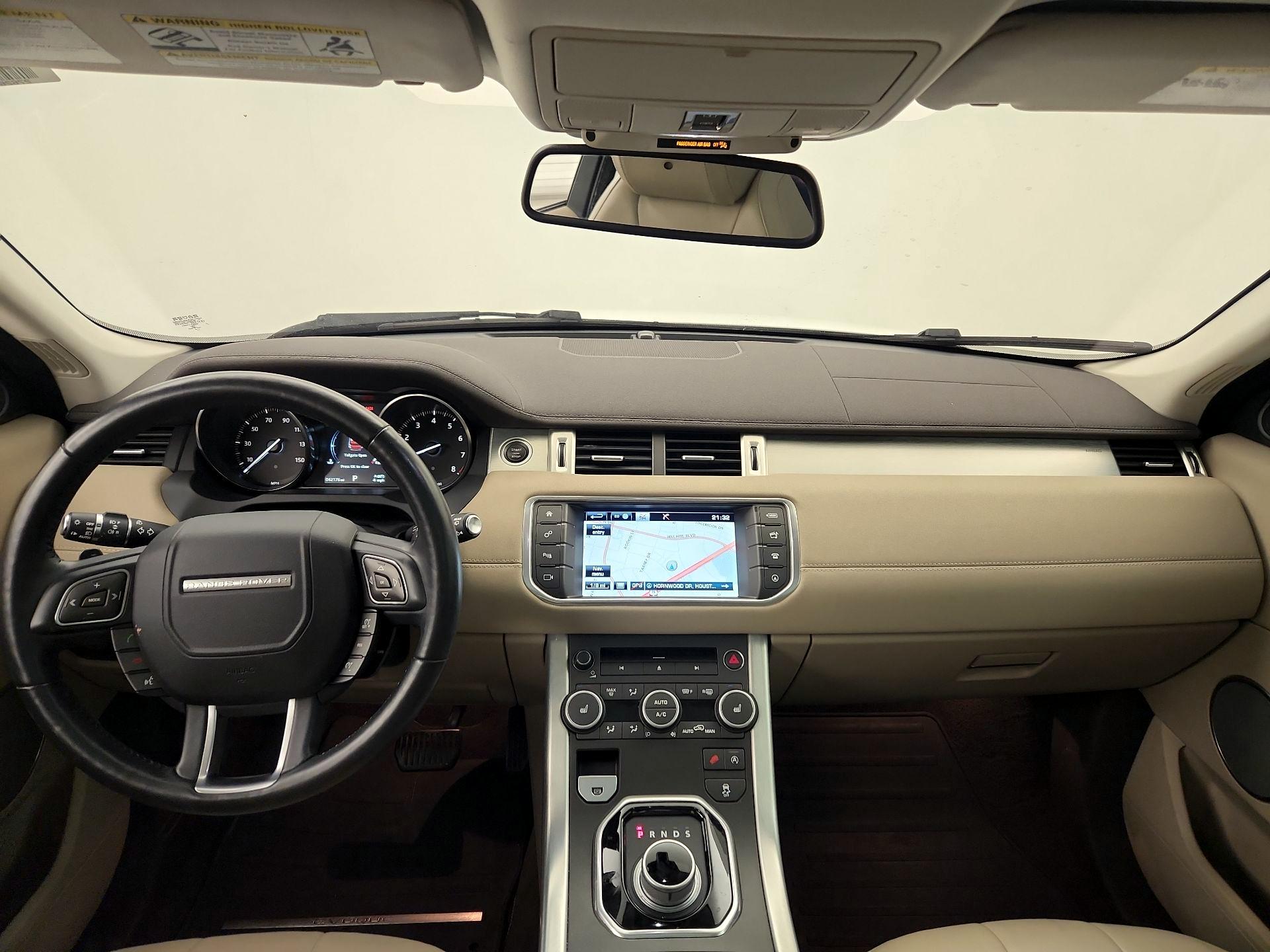 Thumbnail: 2016 Land Rover Range Rover Evoque - 9