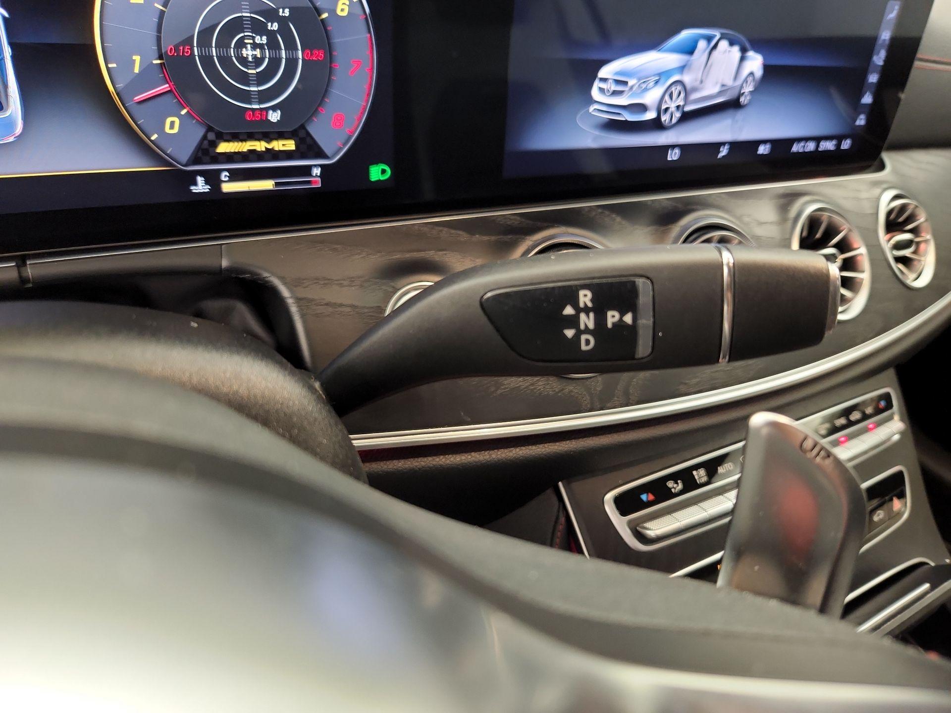 Thumbnail: 2020 Mercedes-Benz E-Class - 17