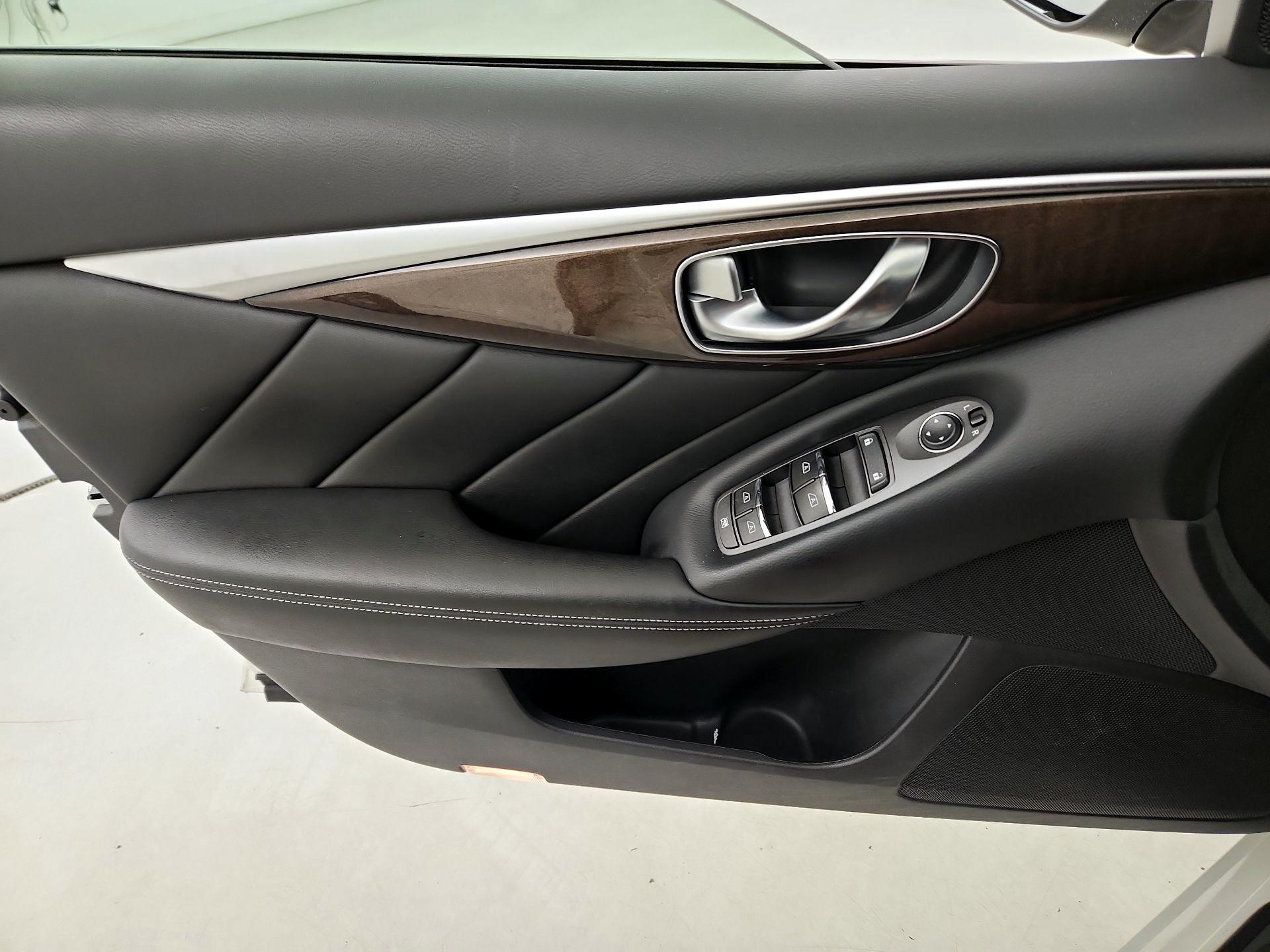 Thumbnail: 2018 INFINITI Q50 - 12