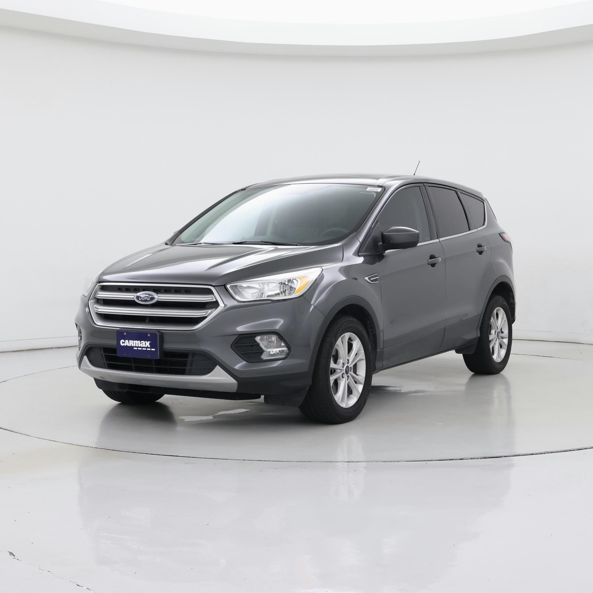 Thumbnail: 2017 Ford Escape - 4