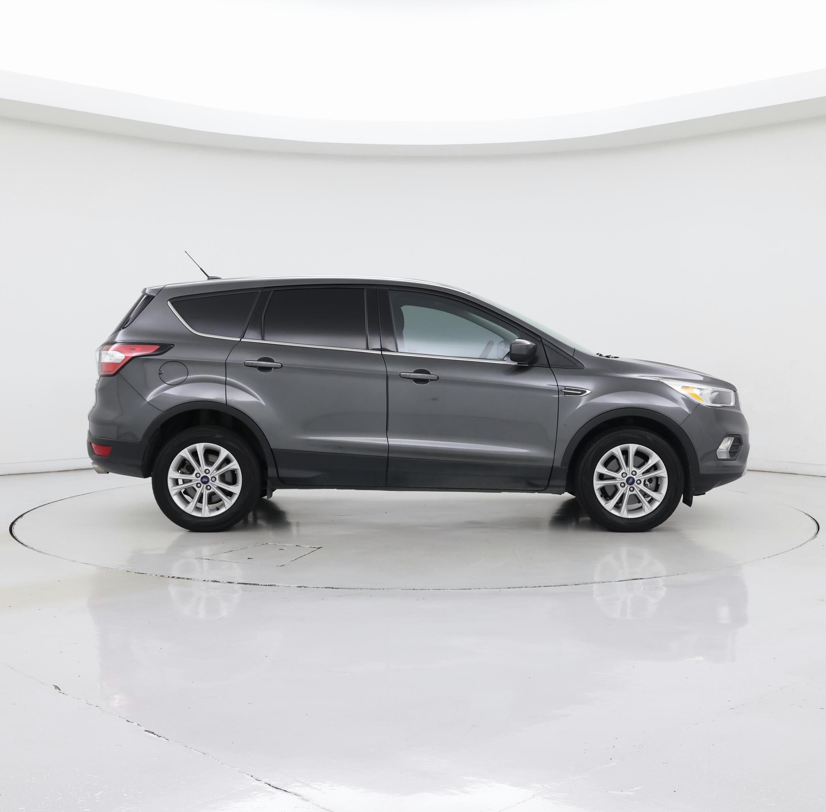 Thumbnail: 2017 Ford Escape - 7