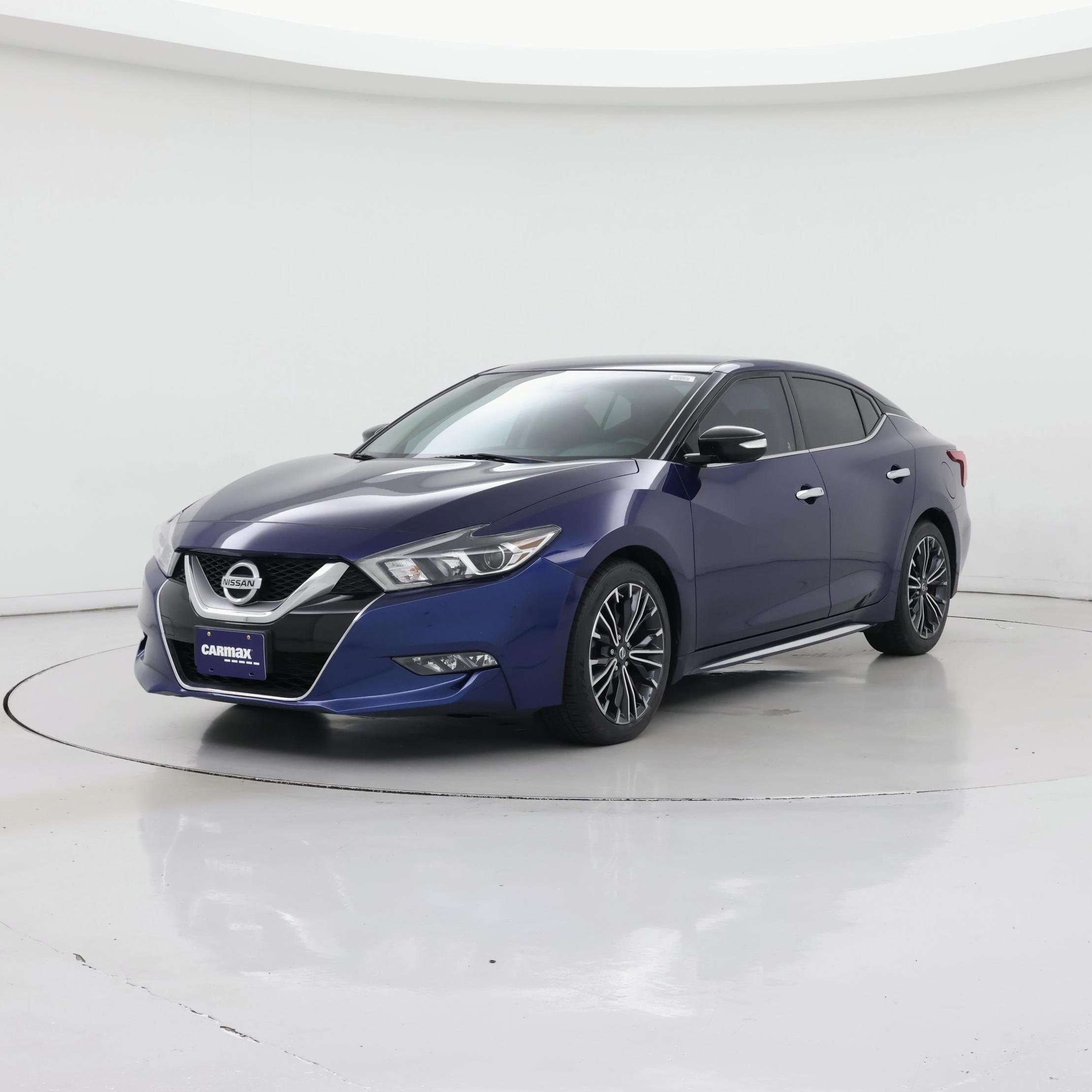 Thumbnail: 2017 Nissan Maxima - 4