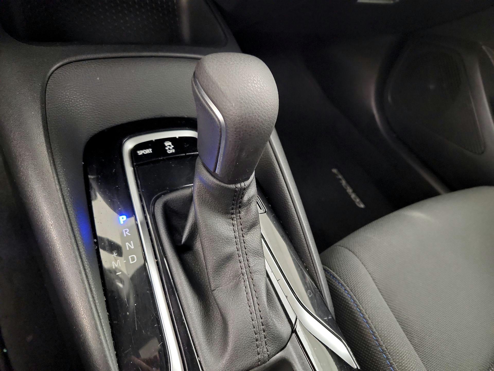 Thumbnail: 2021 Toyota Corolla - 17