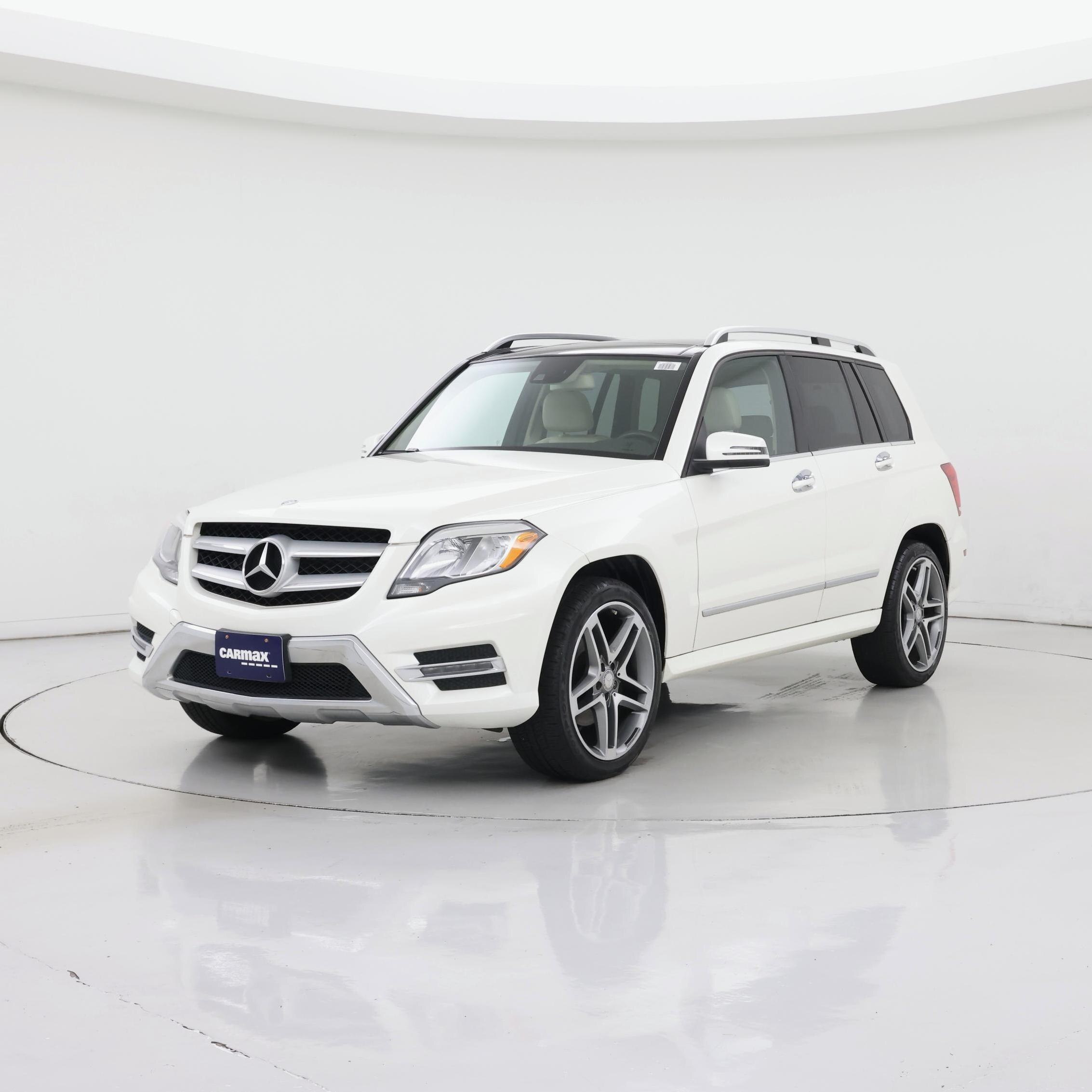 Thumbnail: 2015 Mercedes-Benz GLK - 4