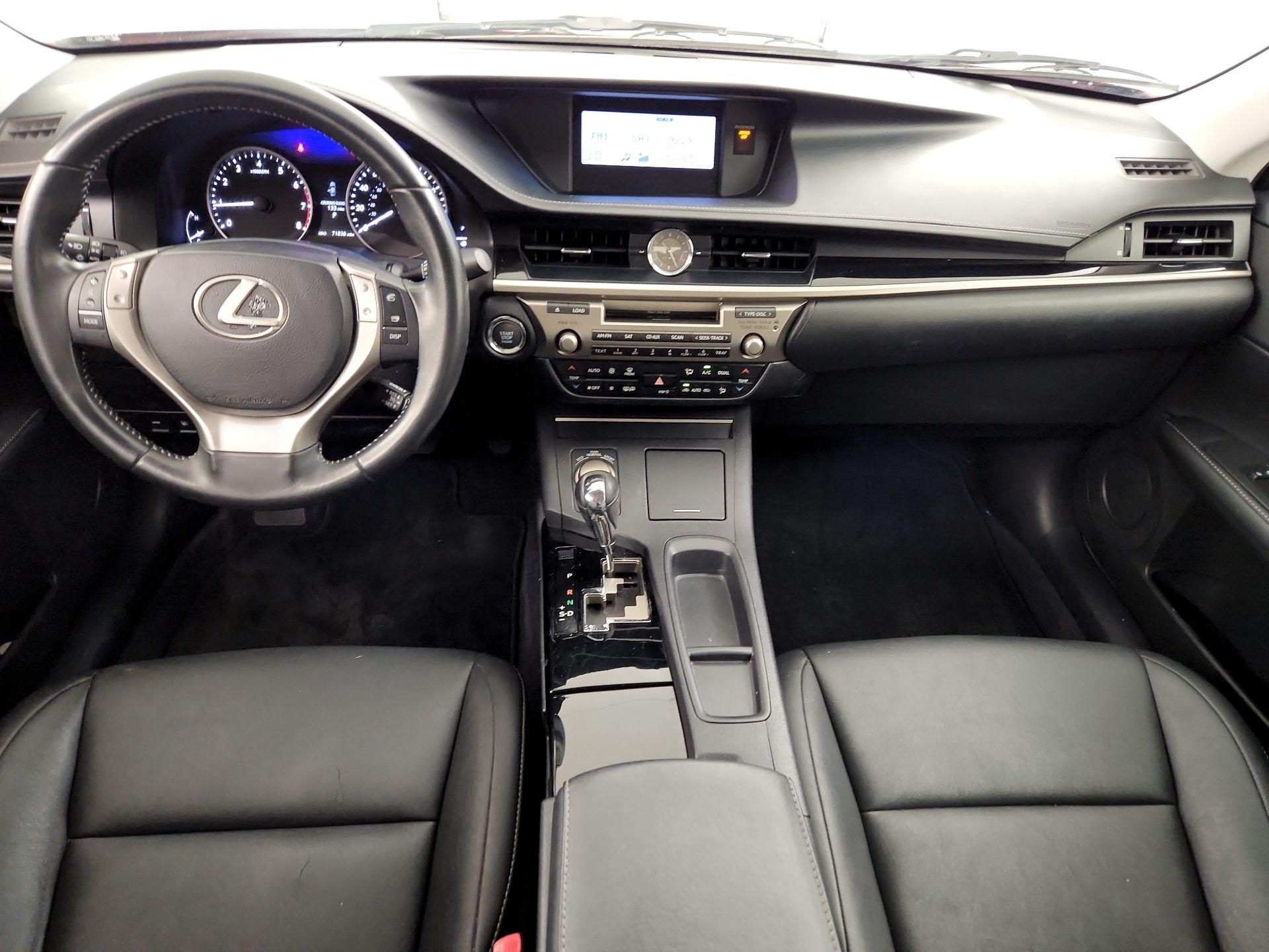 Thumbnail: 2014 Lexus ES - 9