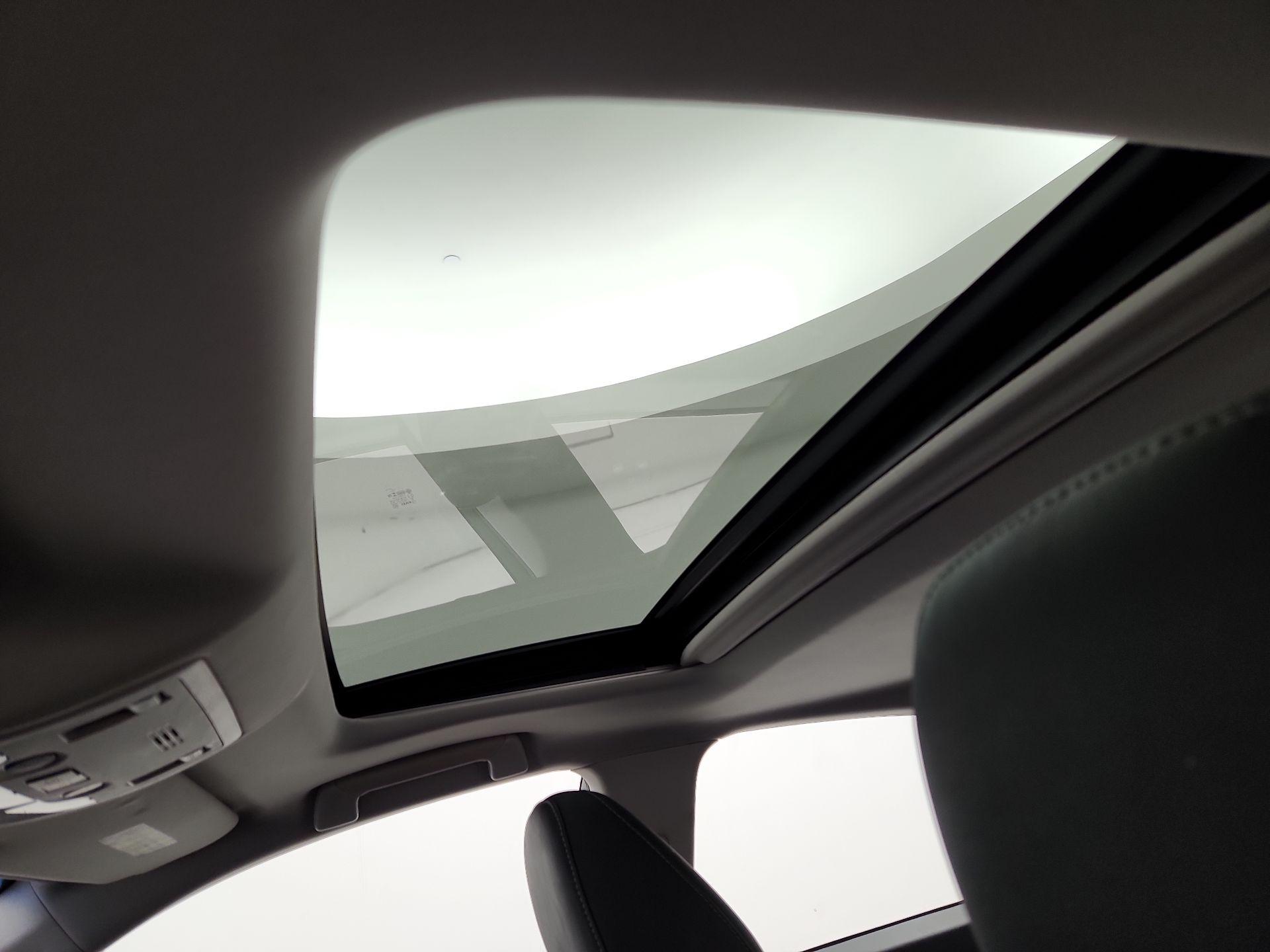 Thumbnail: 2014 Lexus ES - 18